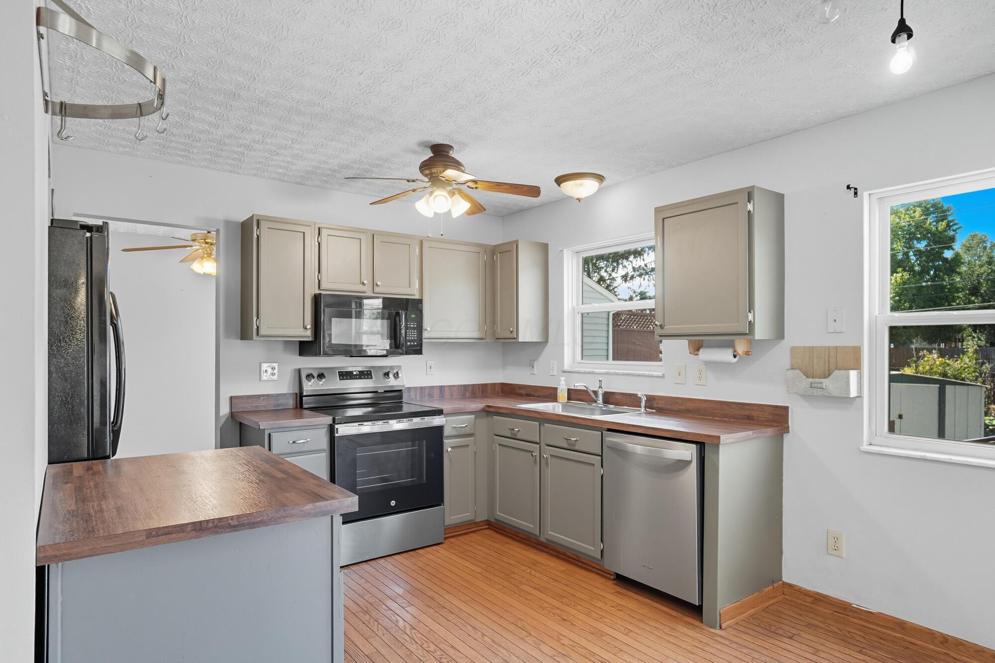 4849 Pleasant Woods Court Property Photo 21