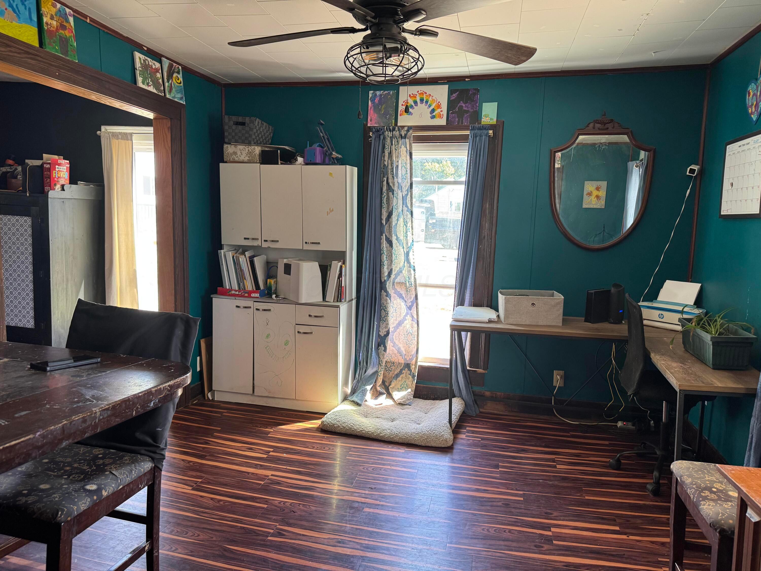 10423 Columbus Street Property Photo 12