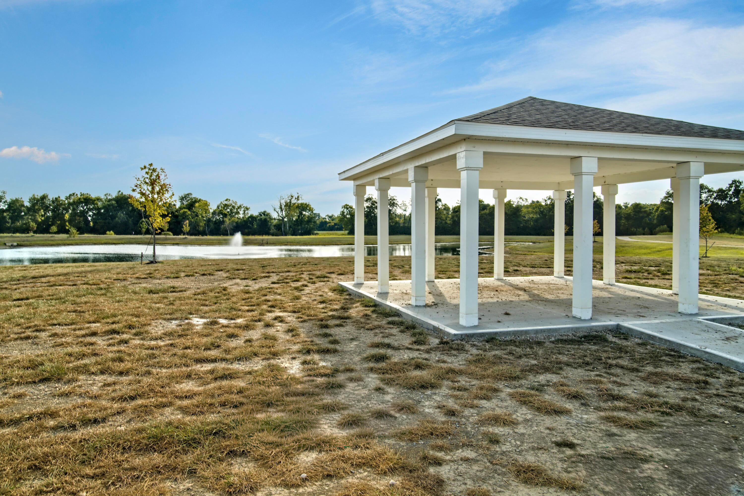 165 Lorrimore Drive Property Photo 33