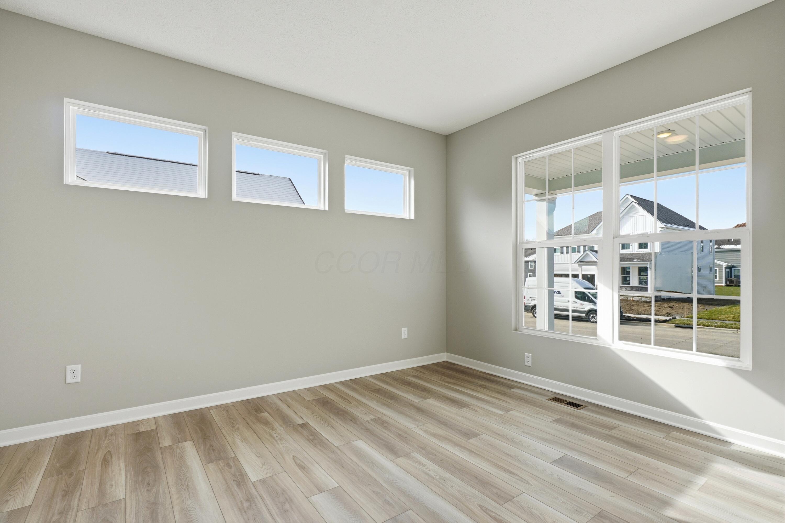 309 Reign Way Property Photo 5