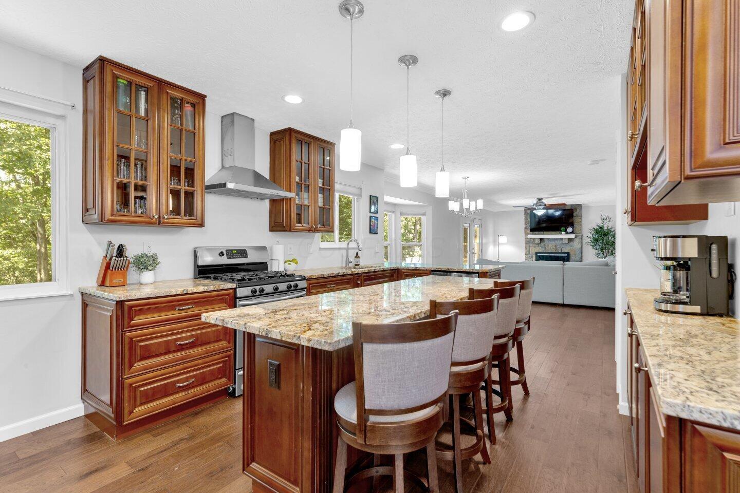 5769 Burntwood Way Property Photo 9