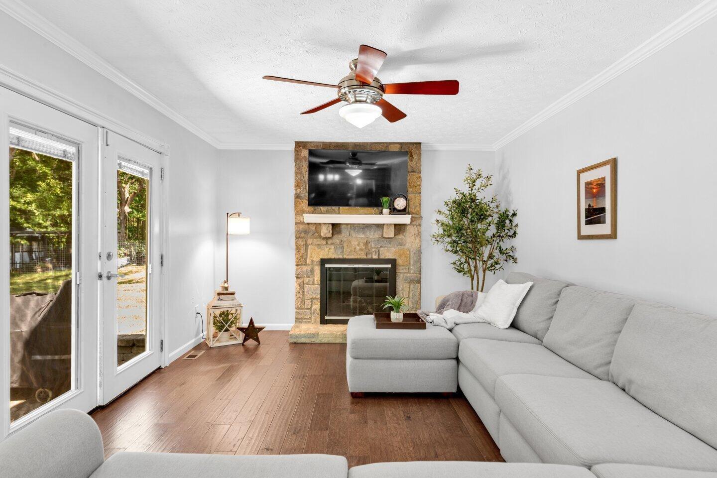 5769 Burntwood Way Property Photo 16