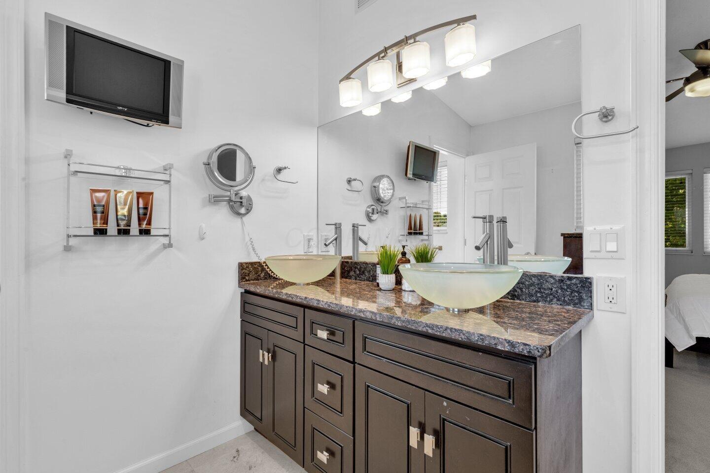 5769 Burntwood Way Property Photo 27