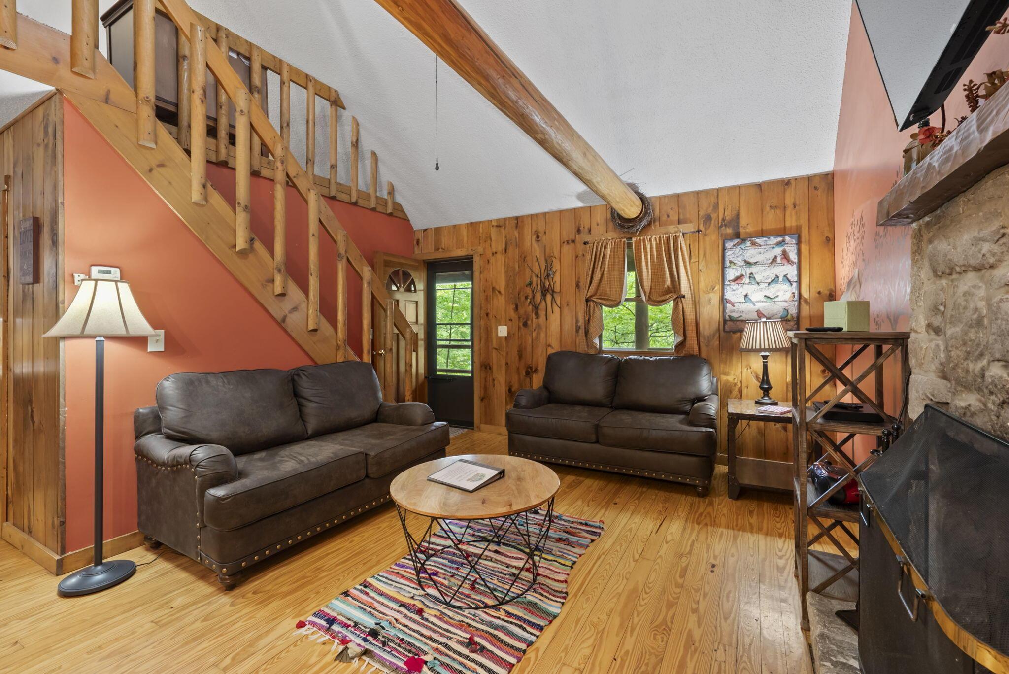 14811 Burcham Road Property Photo 6