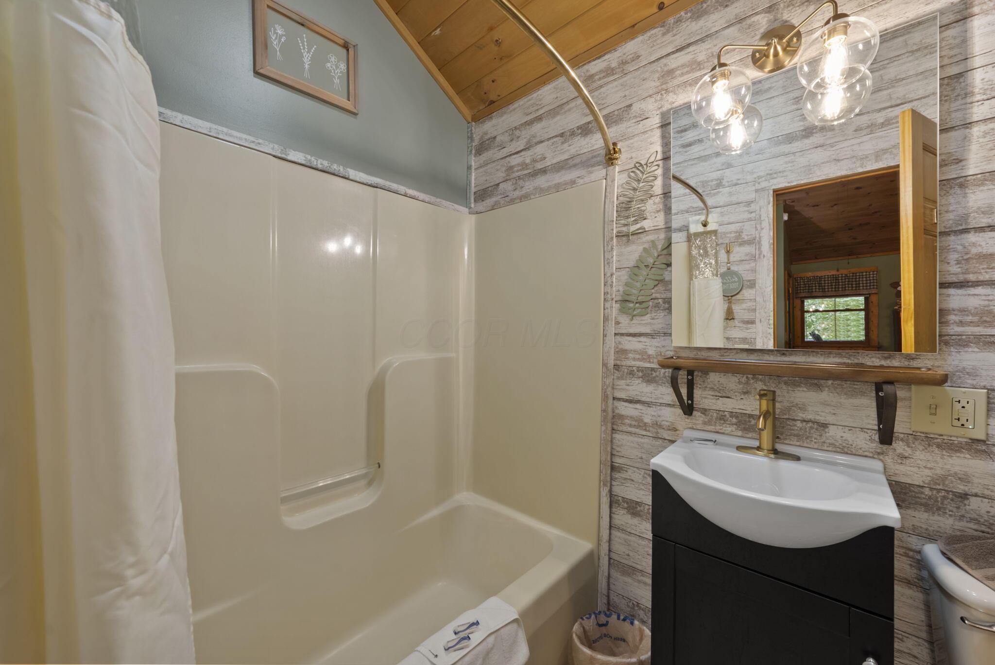 14811 Burcham Road Property Photo 30