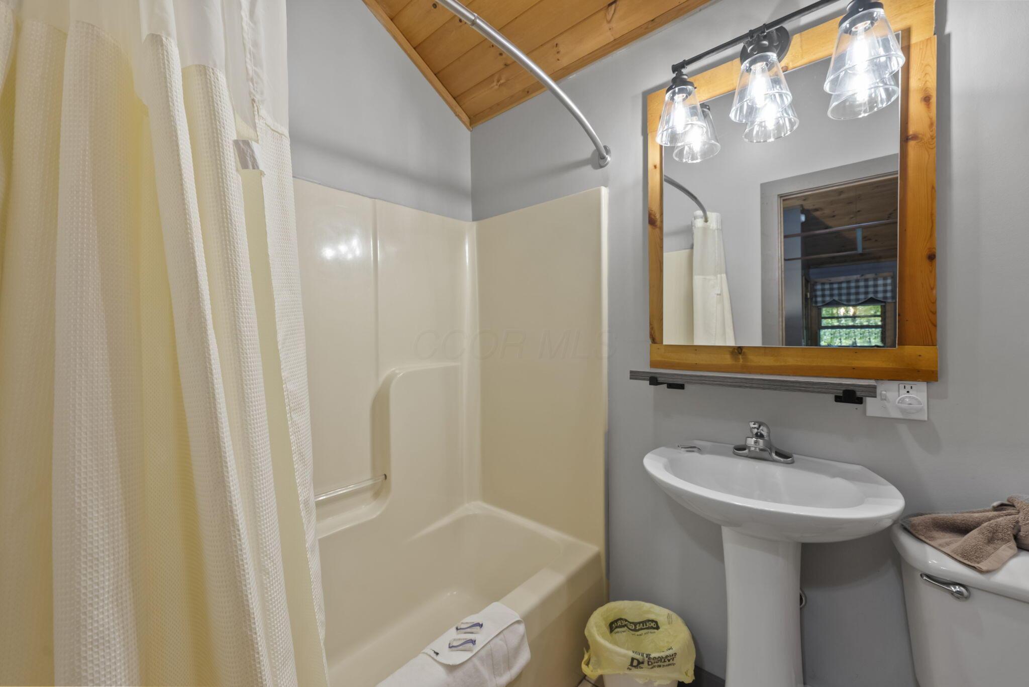 14811 Burcham Road Property Photo 93