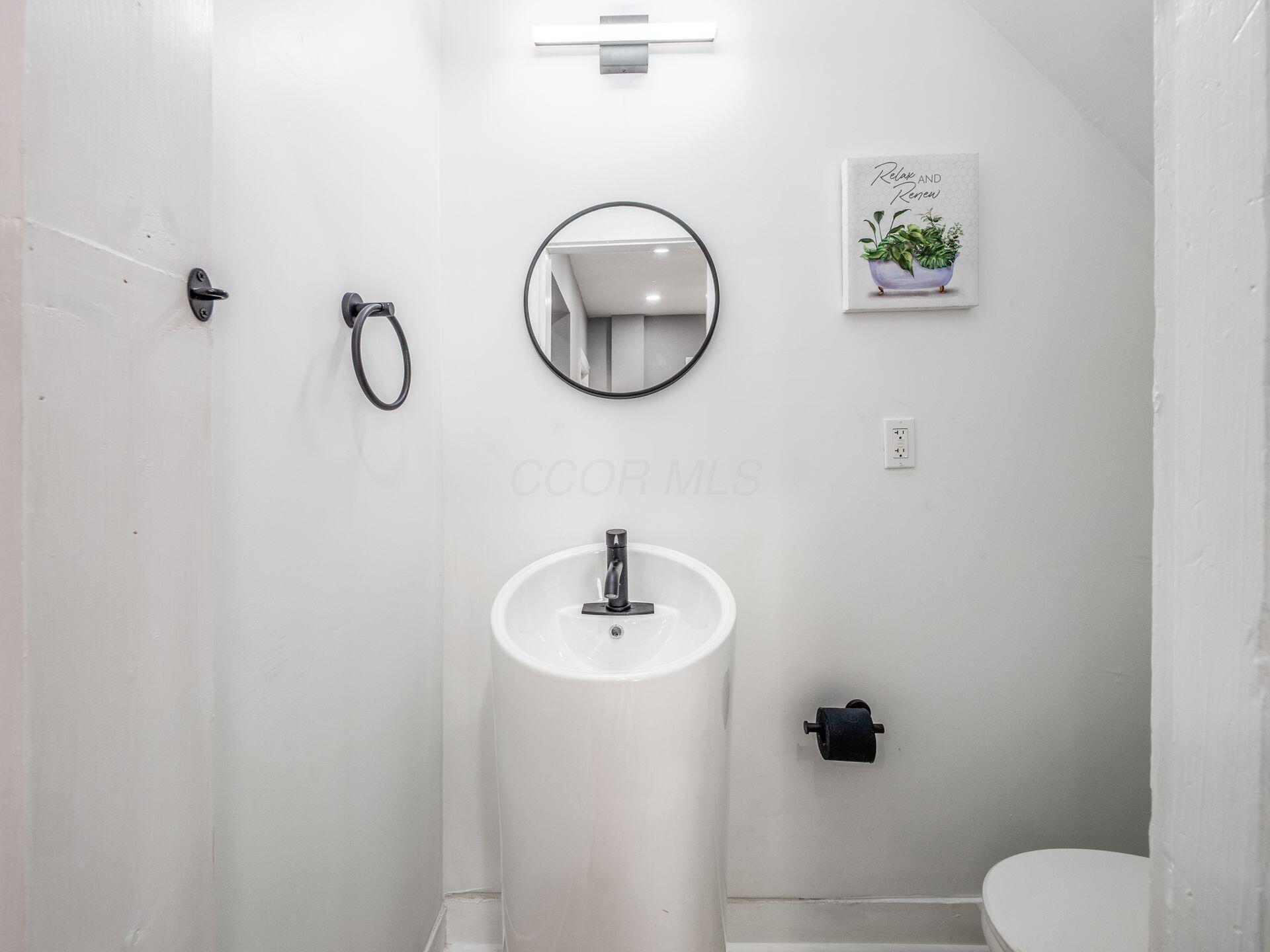 273 Avondale Avenue Property Photo 7