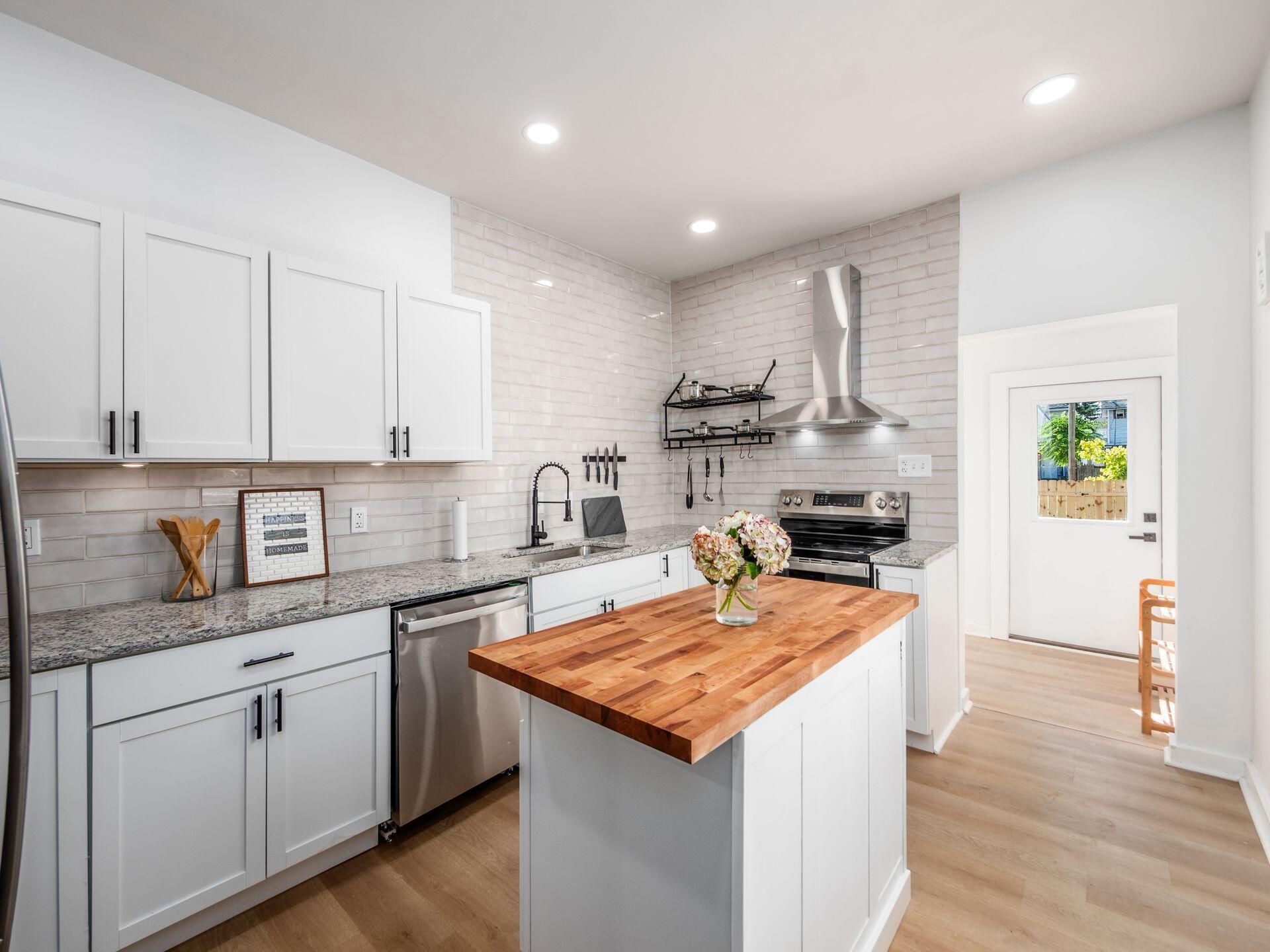 273 Avondale Avenue Property Photo 8