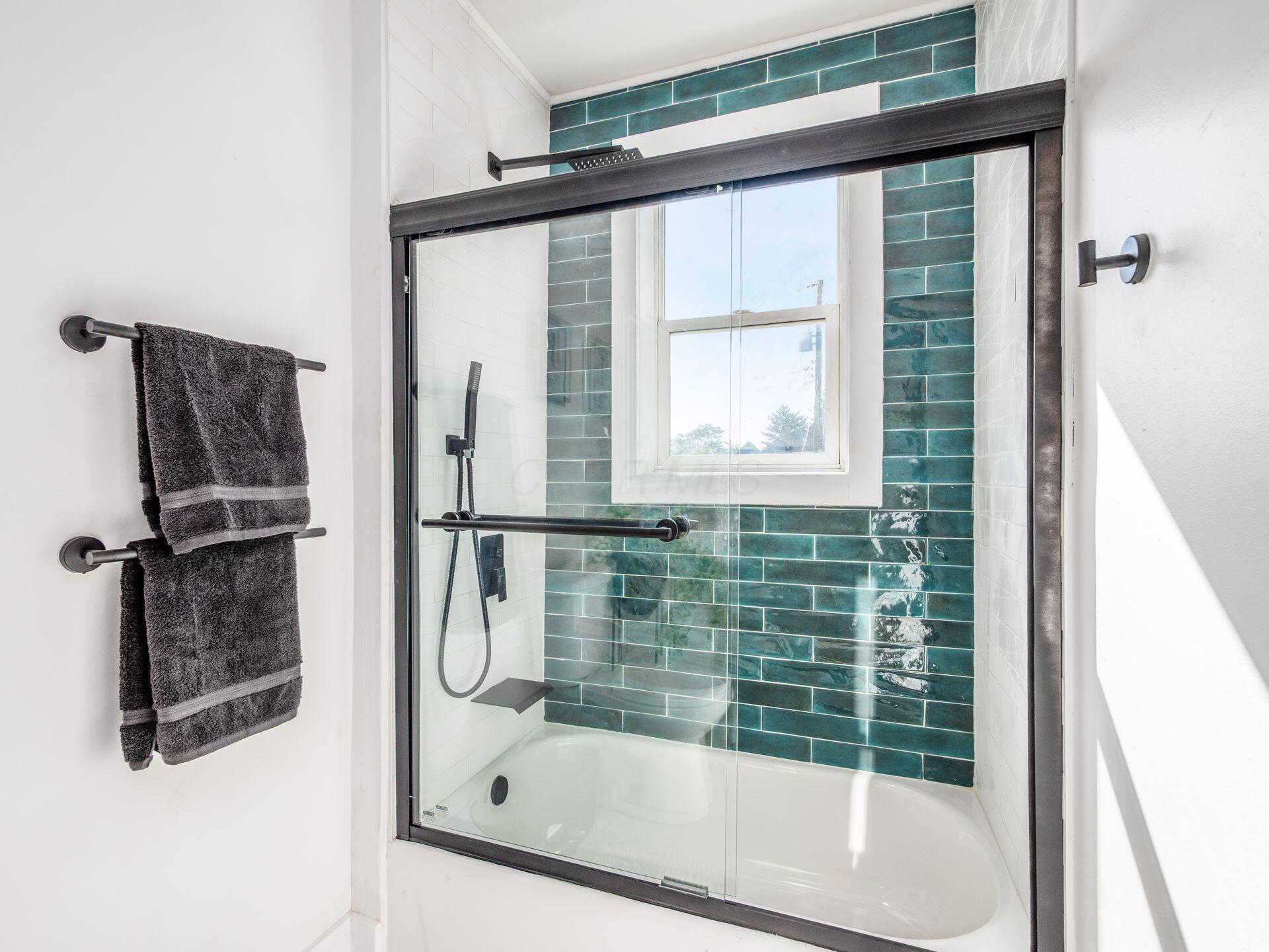 273 Avondale Avenue Property Photo 20