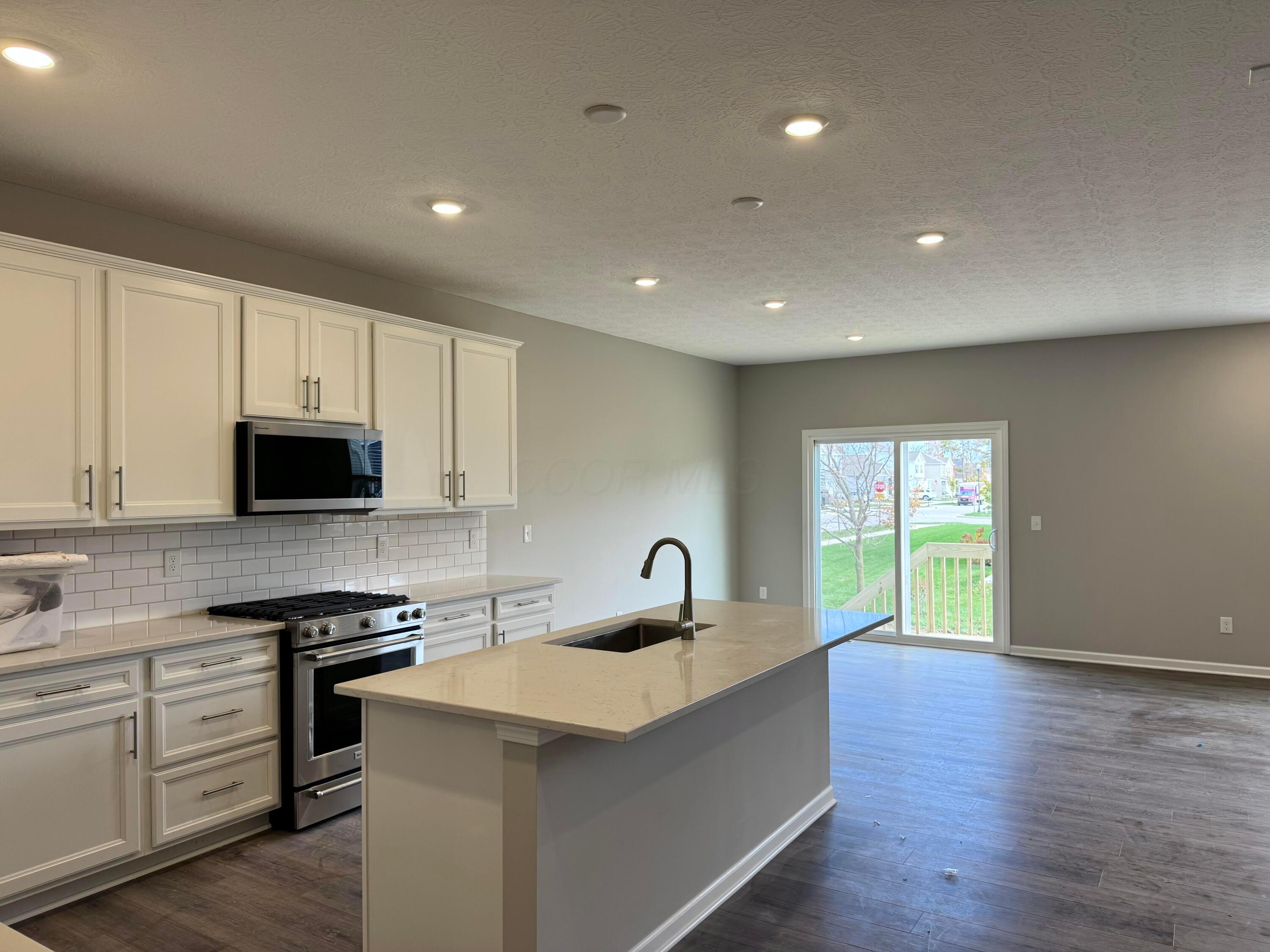 490 Penwell Drive, Lot 13901 Property Photo 28