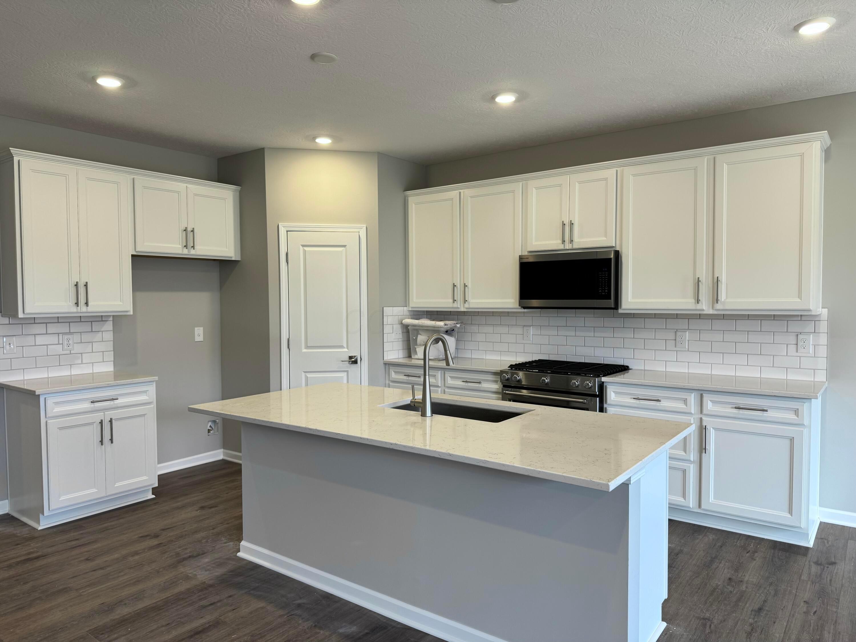 490 Penwell Drive, Lot 13901 Property Photo 29