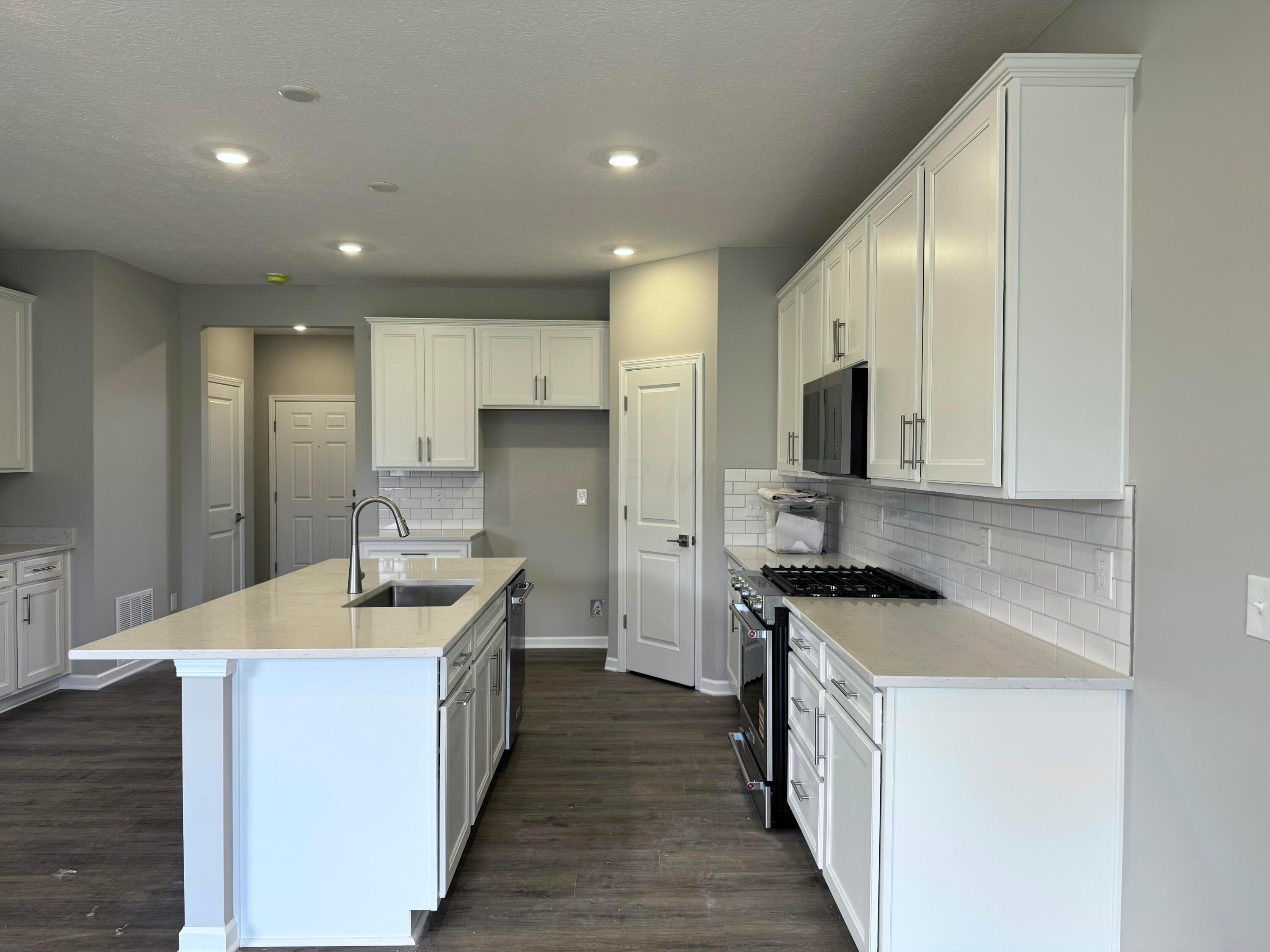 490 Penwell Drive, Lot 13901 Property Photo 30