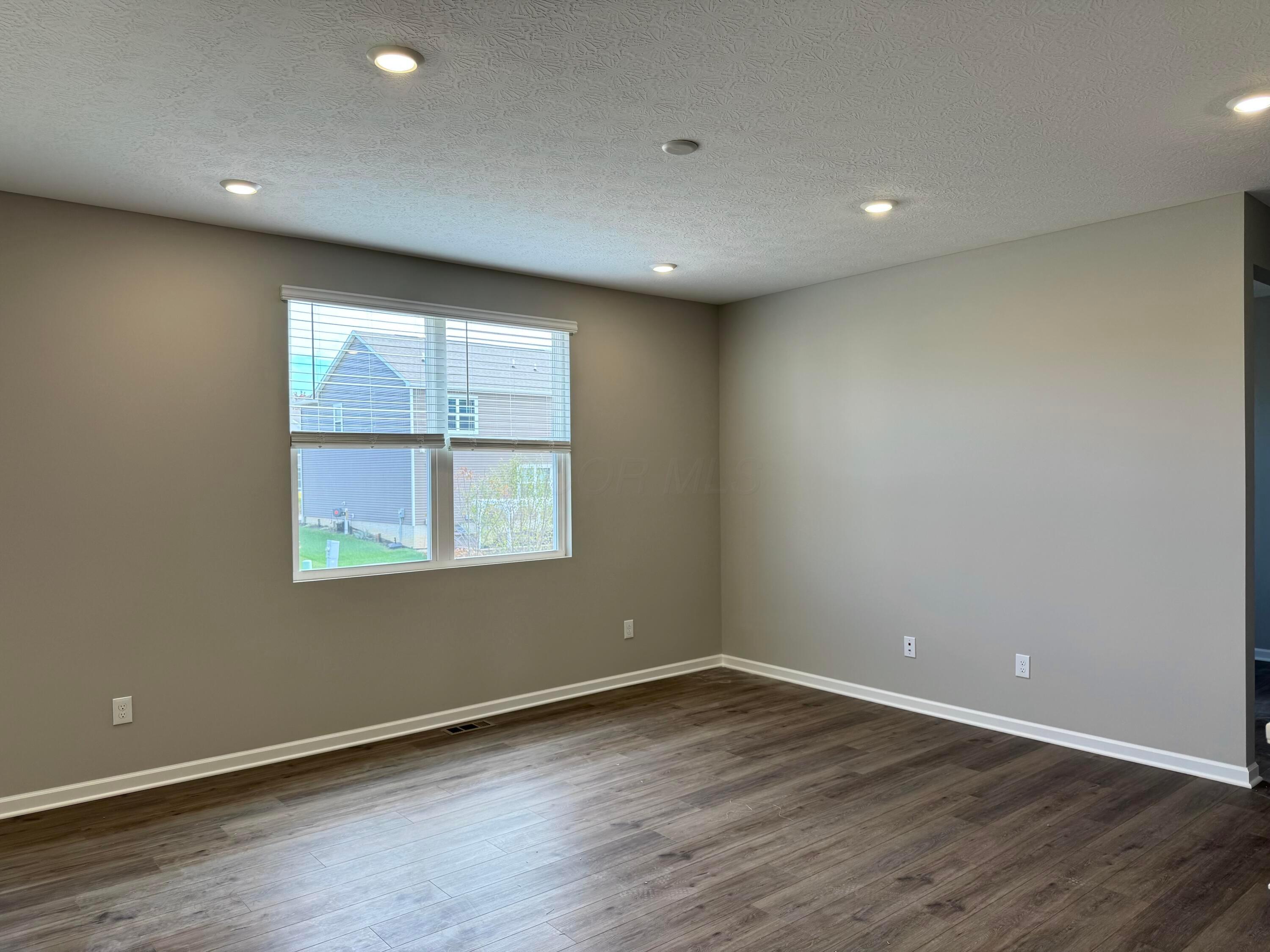 490 Penwell Drive, Lot 13901 Property Photo 33