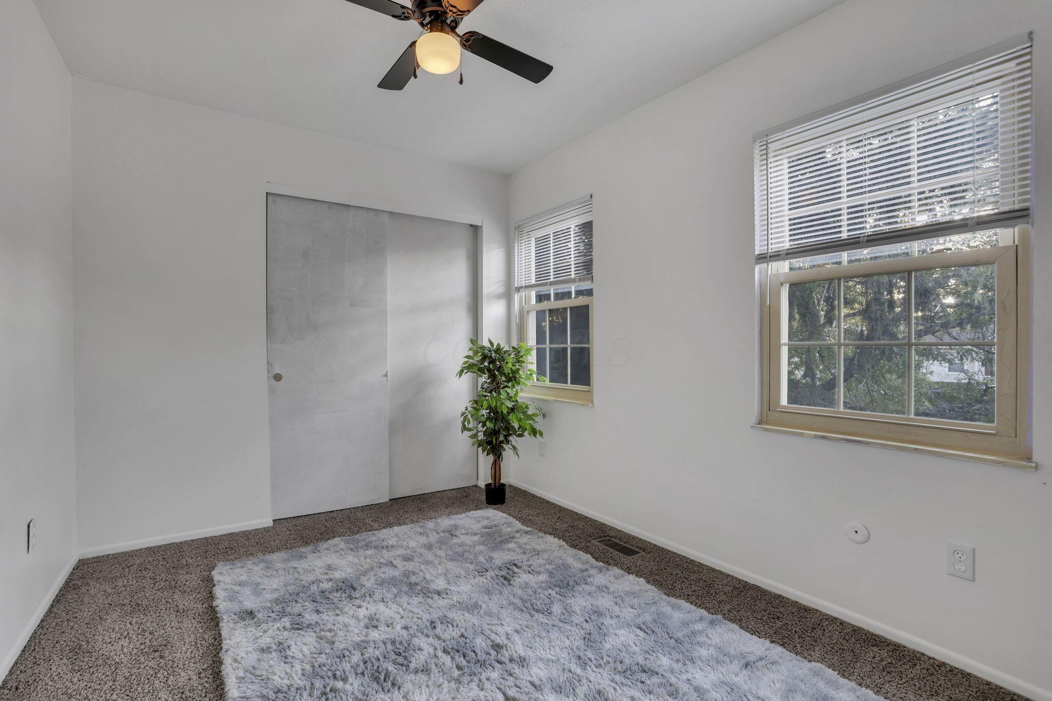 502 Foxtrail Circle E Property Photo 17