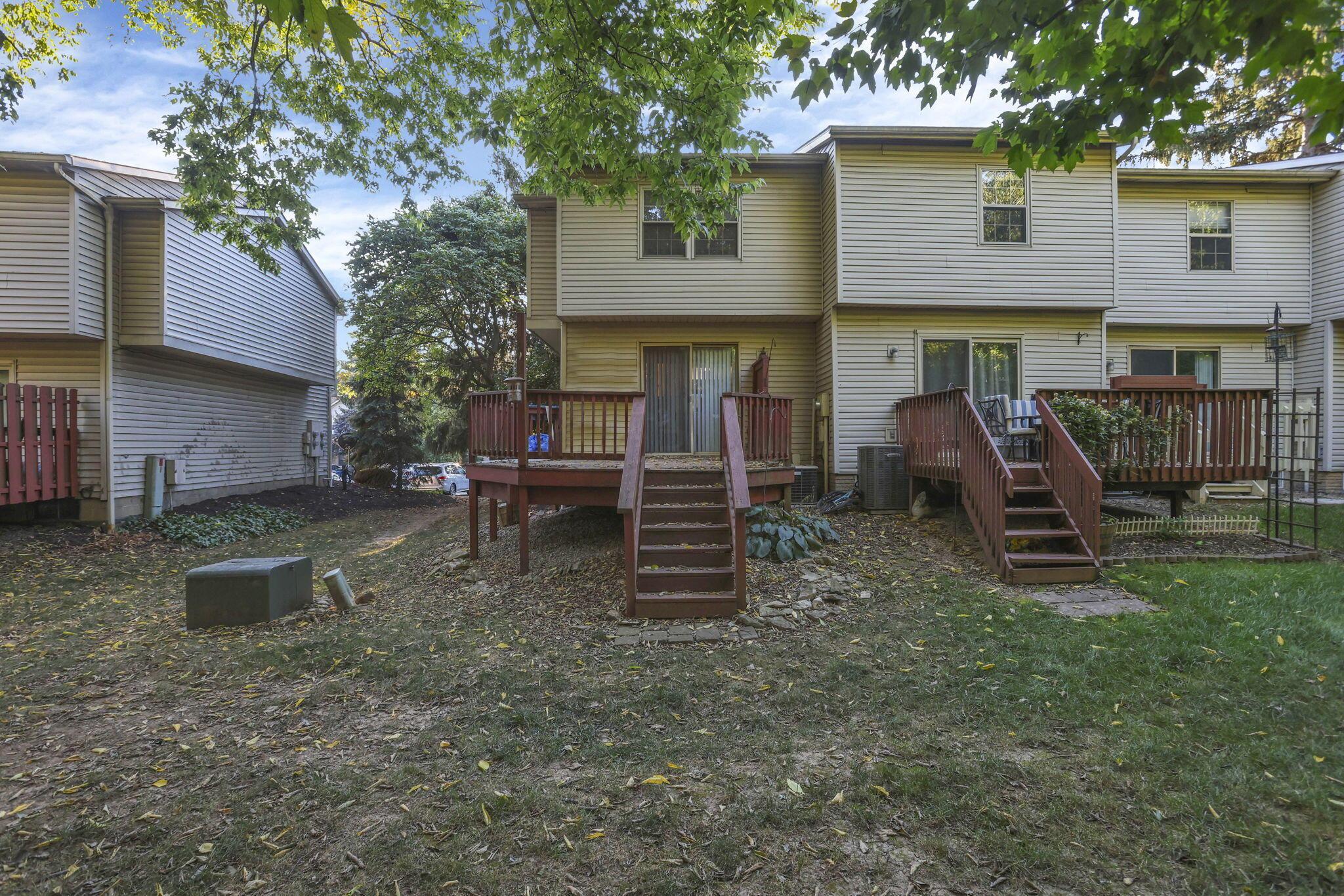 502 Foxtrail Circle E Property Photo 23