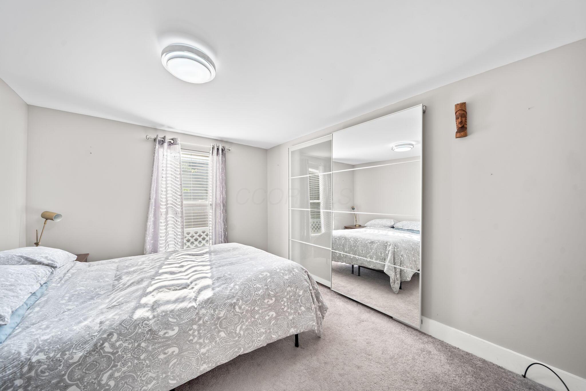 475 W 2nd Avenue Property Photo 25