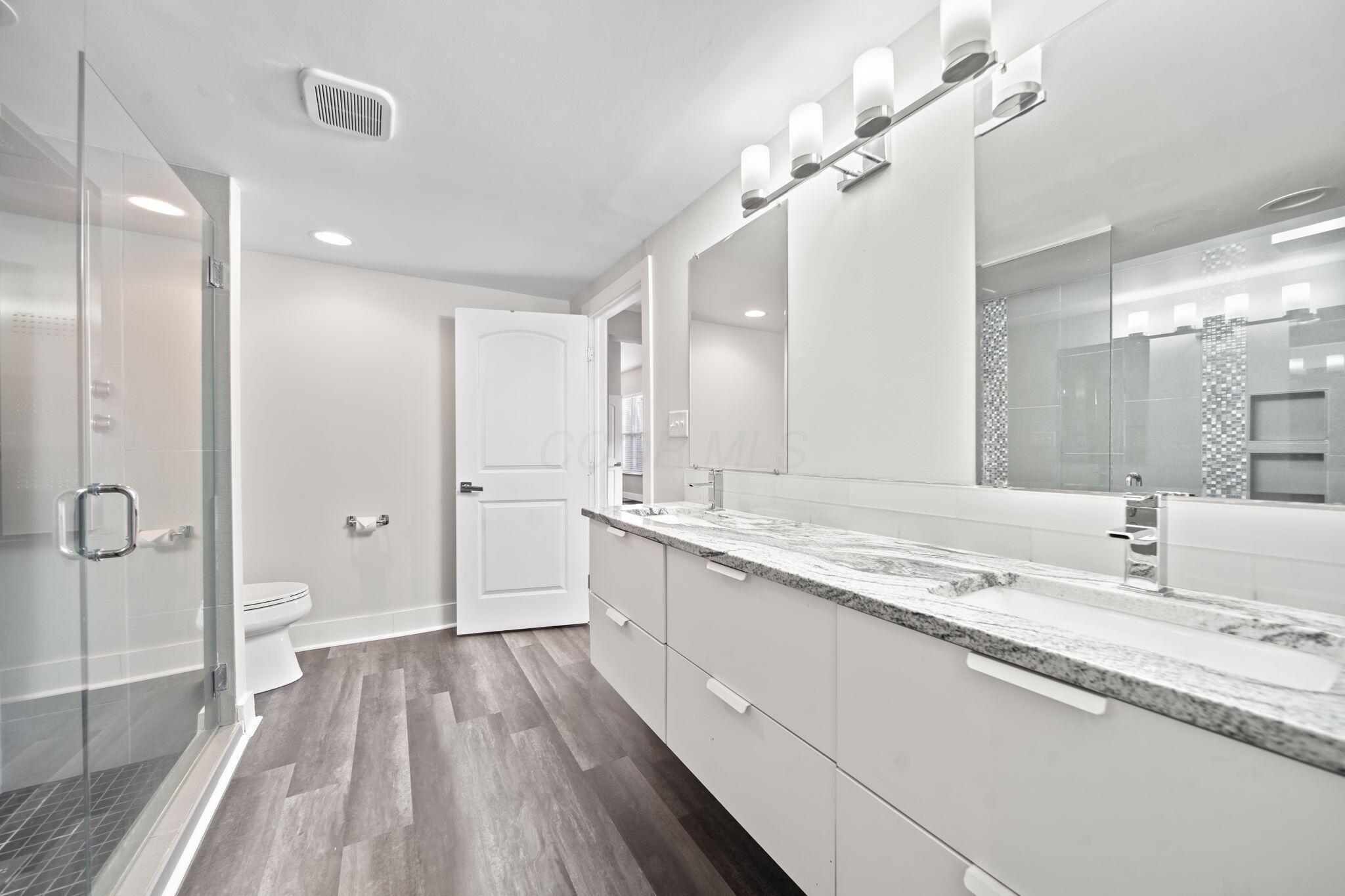 475 W 2nd Avenue Property Photo 37