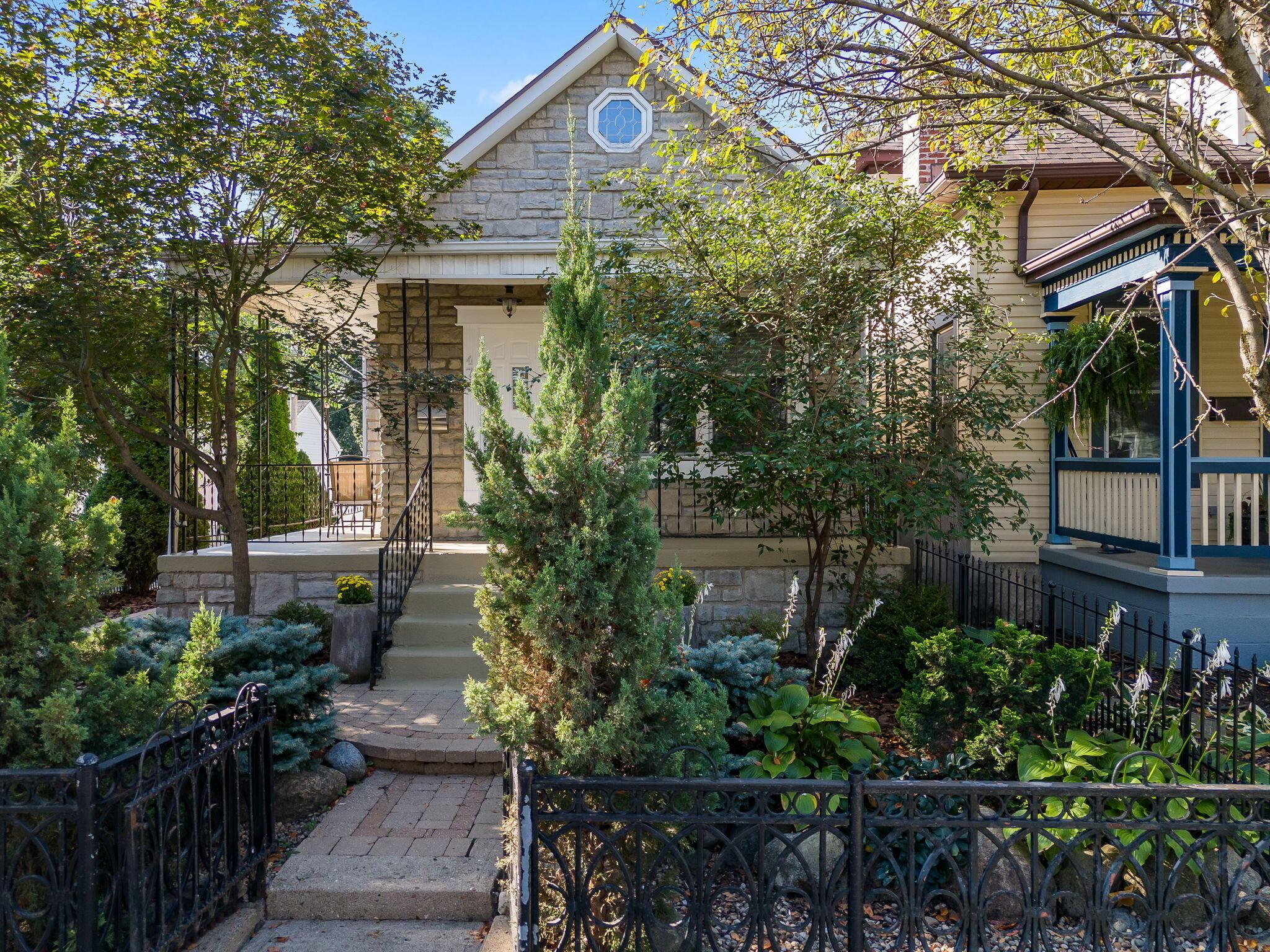 475 W 2nd Avenue Property Photo 55