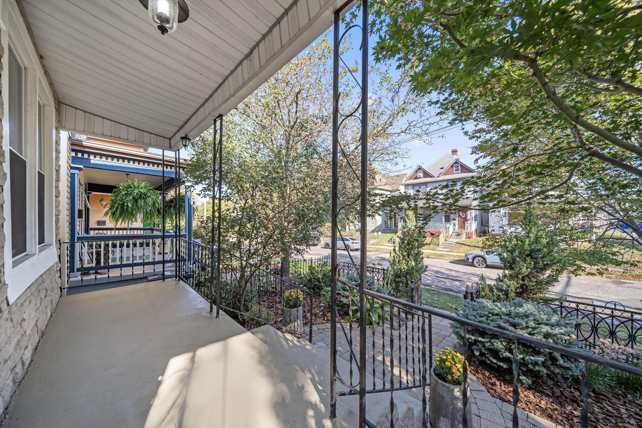 475 W 2nd Avenue Property Photo 64