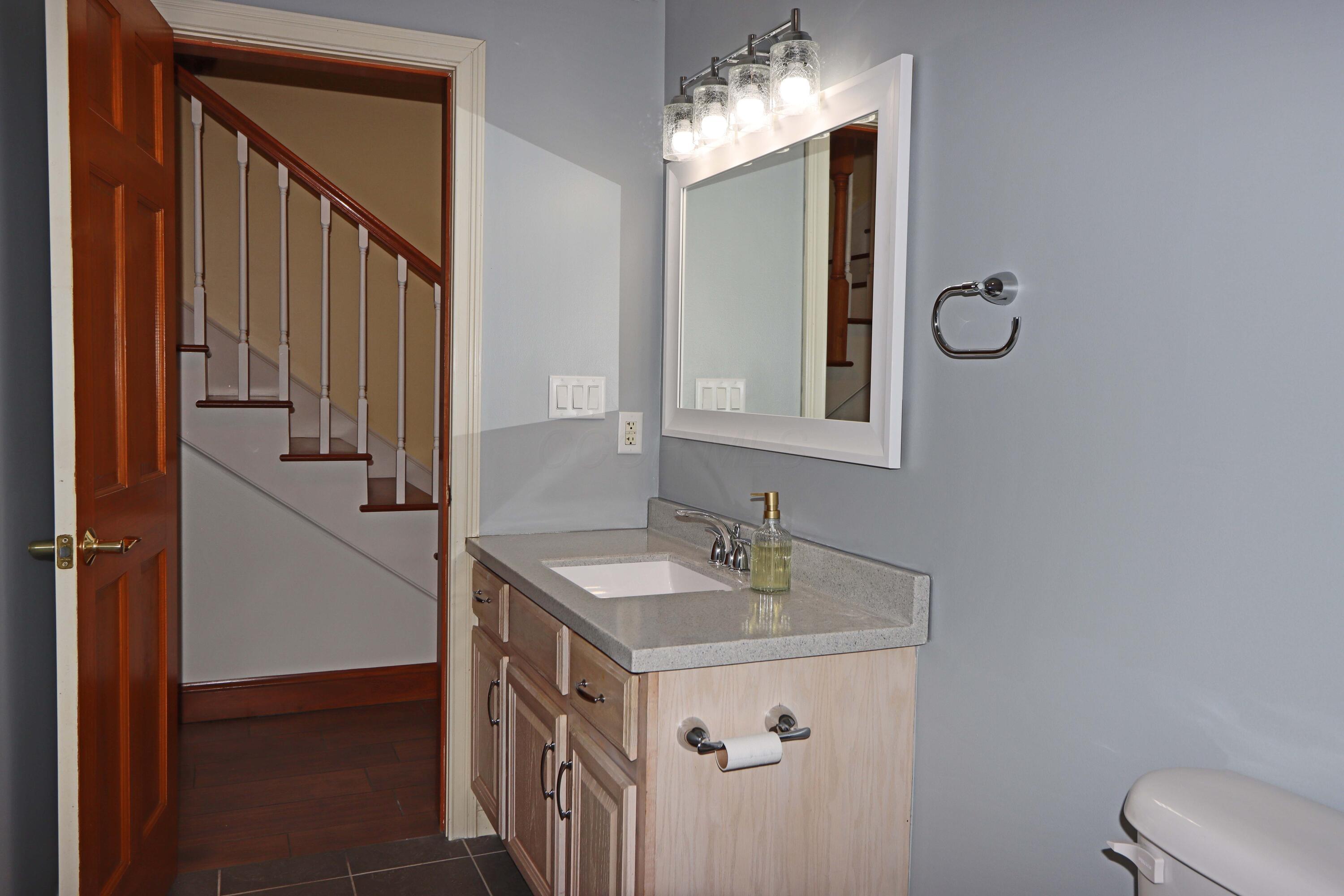 216 Patrick Avenue Property Photo 24