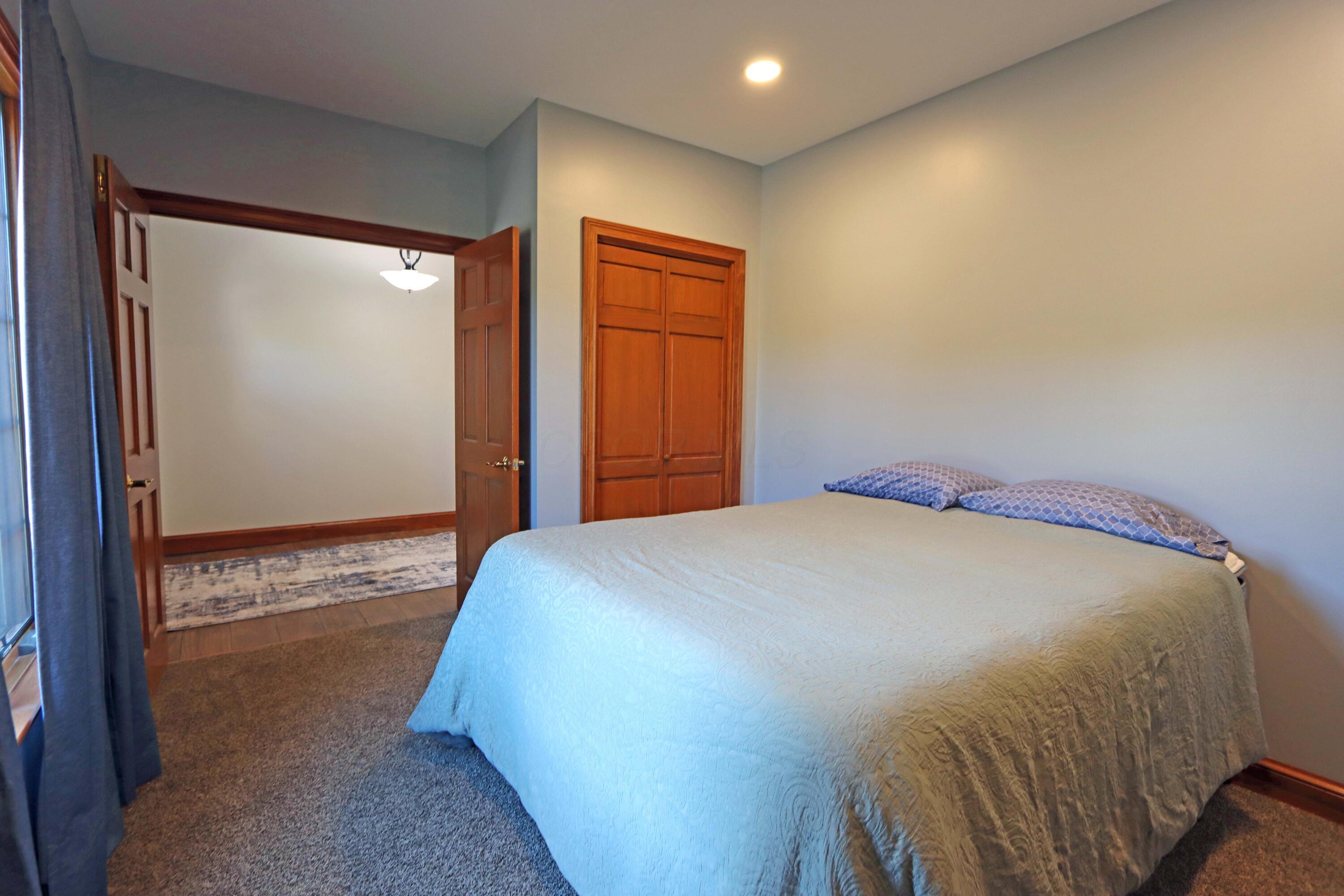 216 Patrick Avenue Property Photo 28