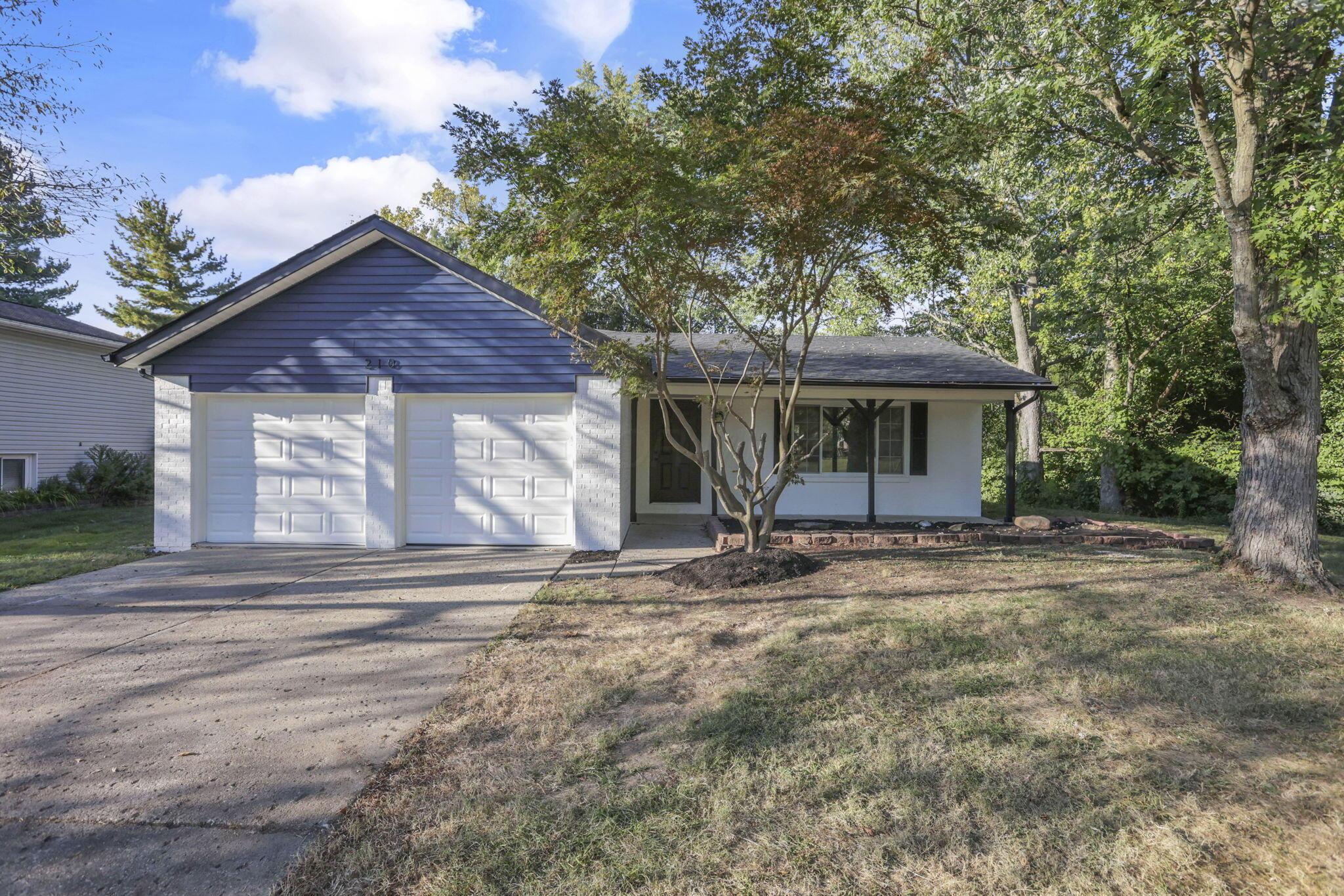 210 W Columbus Street Property Photo 3