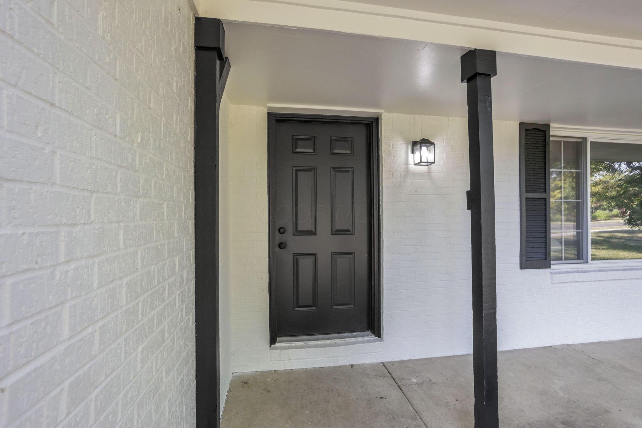 210 W Columbus Street Property Photo 8