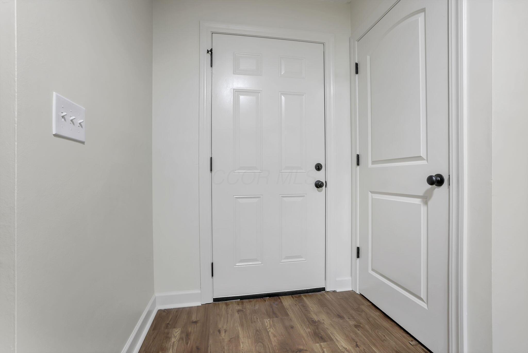 210 W Columbus Street Property Photo 9