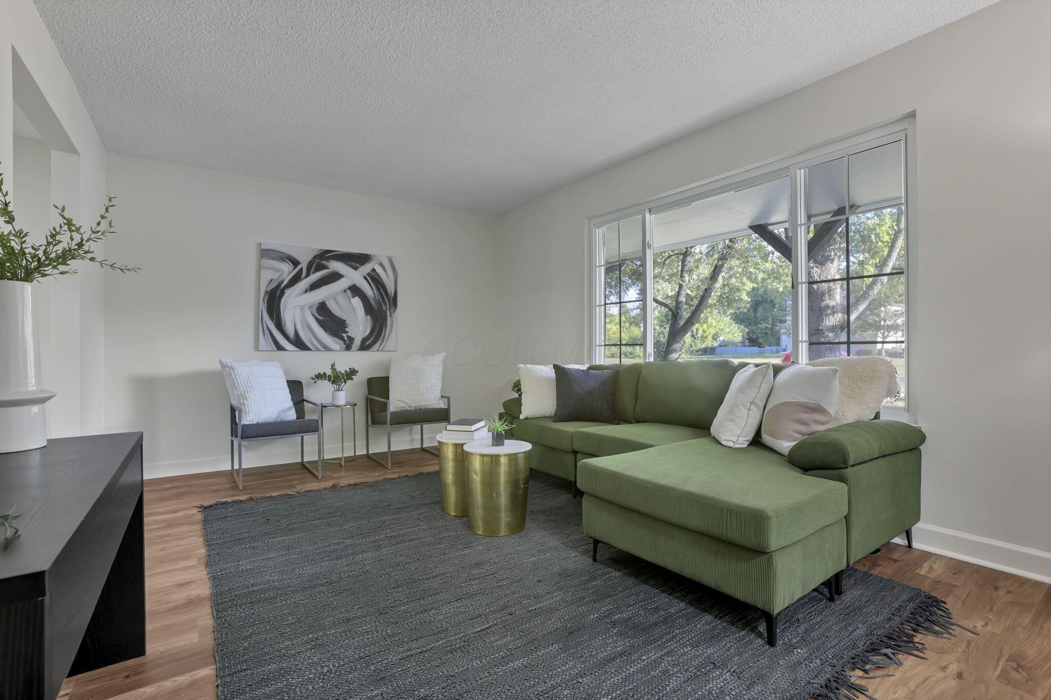 210 W Columbus Street Property Photo 10