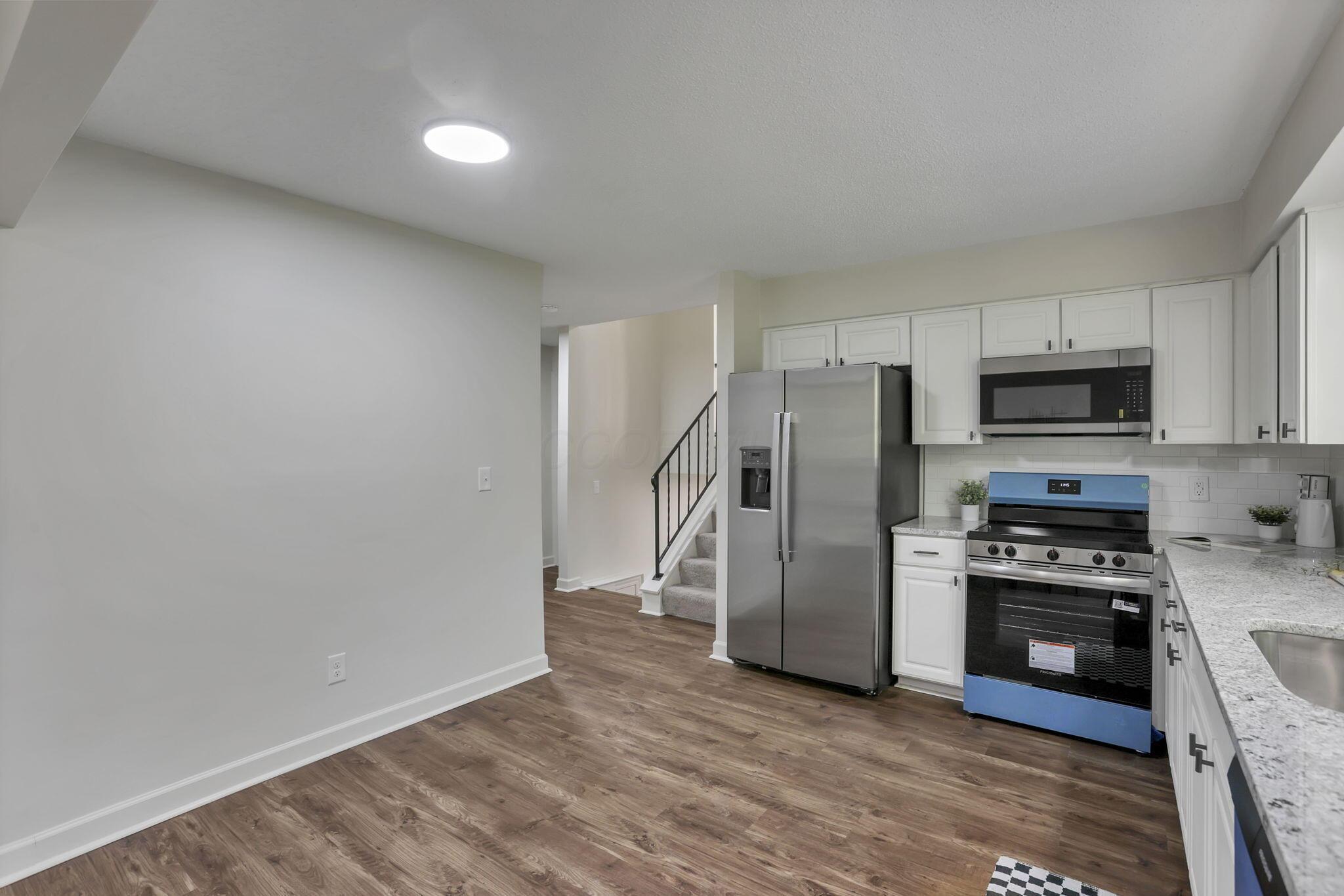 210 W Columbus Street Property Photo 18