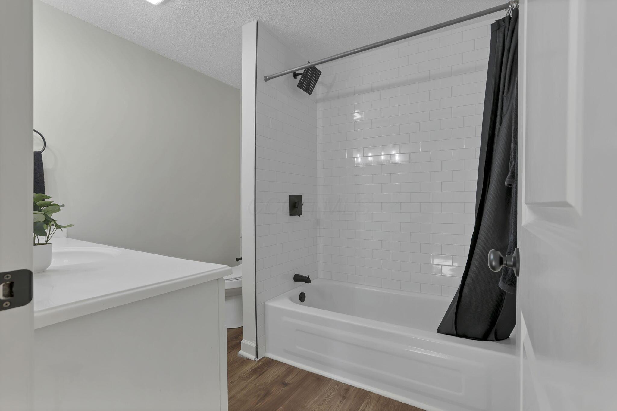 210 W Columbus Street Property Photo 27