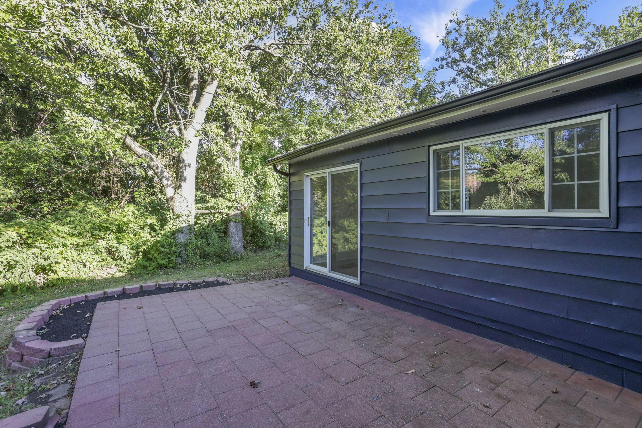 210 W Columbus Street Property Photo 43