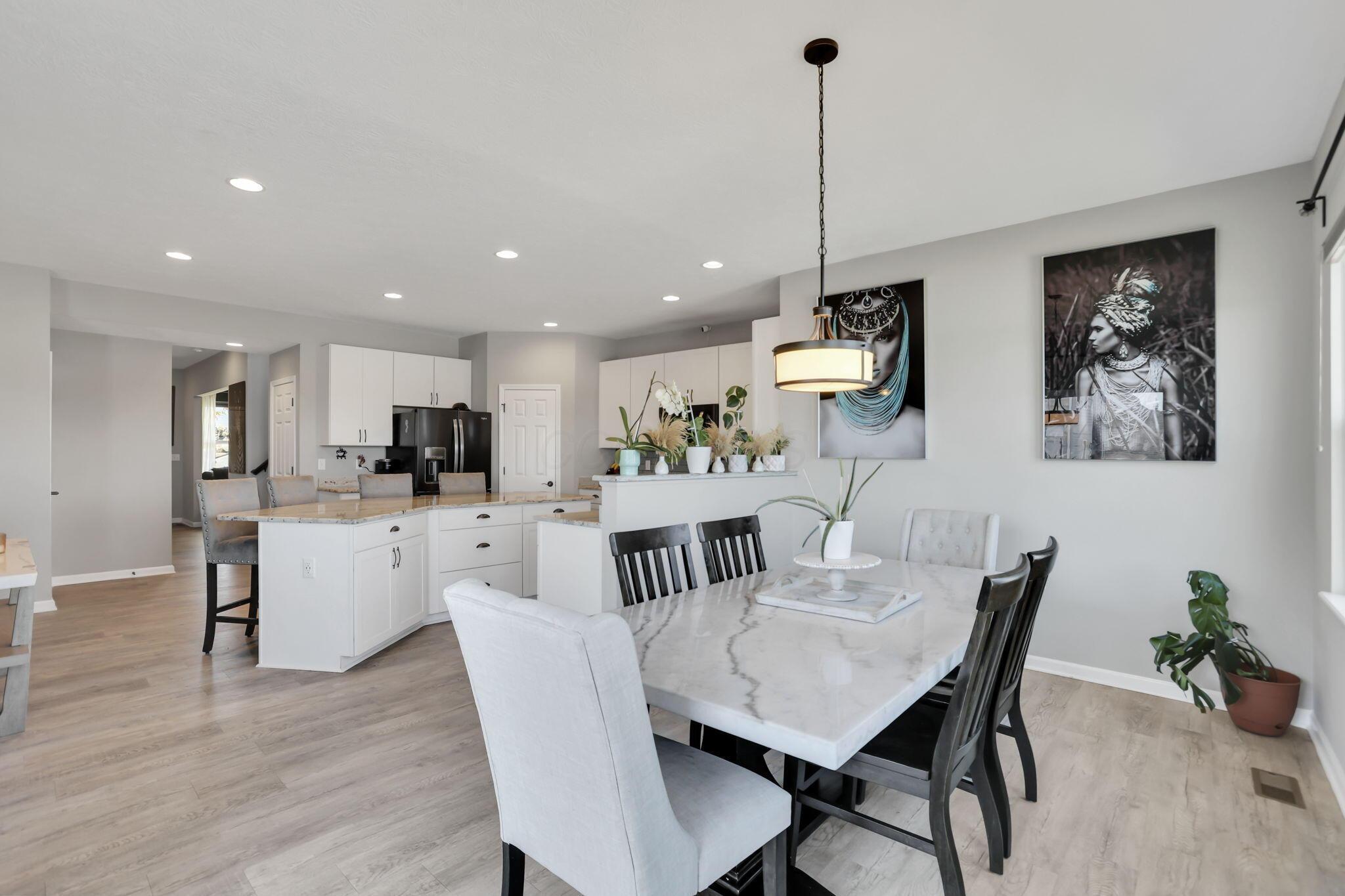 958 Thorn Hill Place Property Photo 13