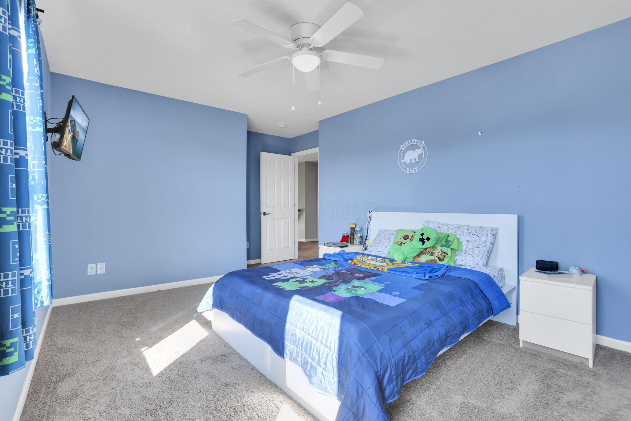 958 Thorn Hill Place Property Photo 40