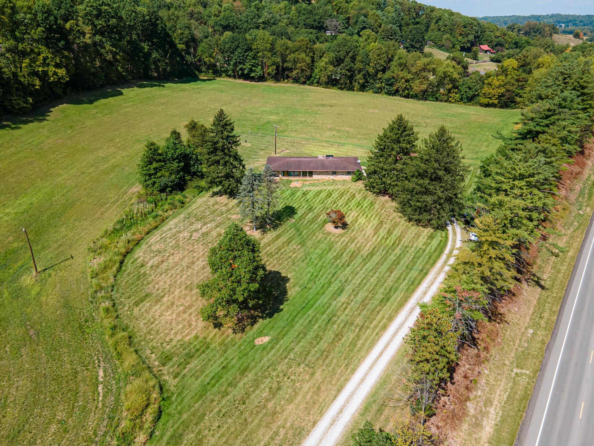 15713 State Route 16 Property Photo 1