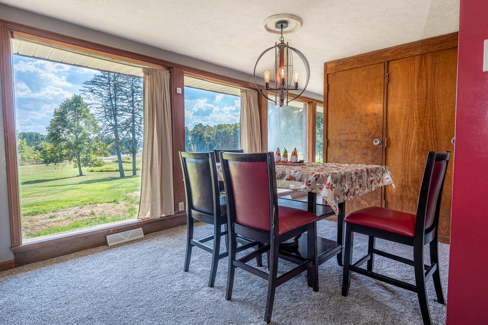 15713 State Route 16 Property Photo 6