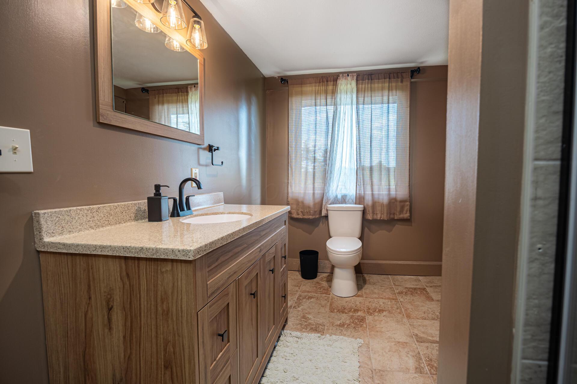 15713 State Route 16 Property Photo 17