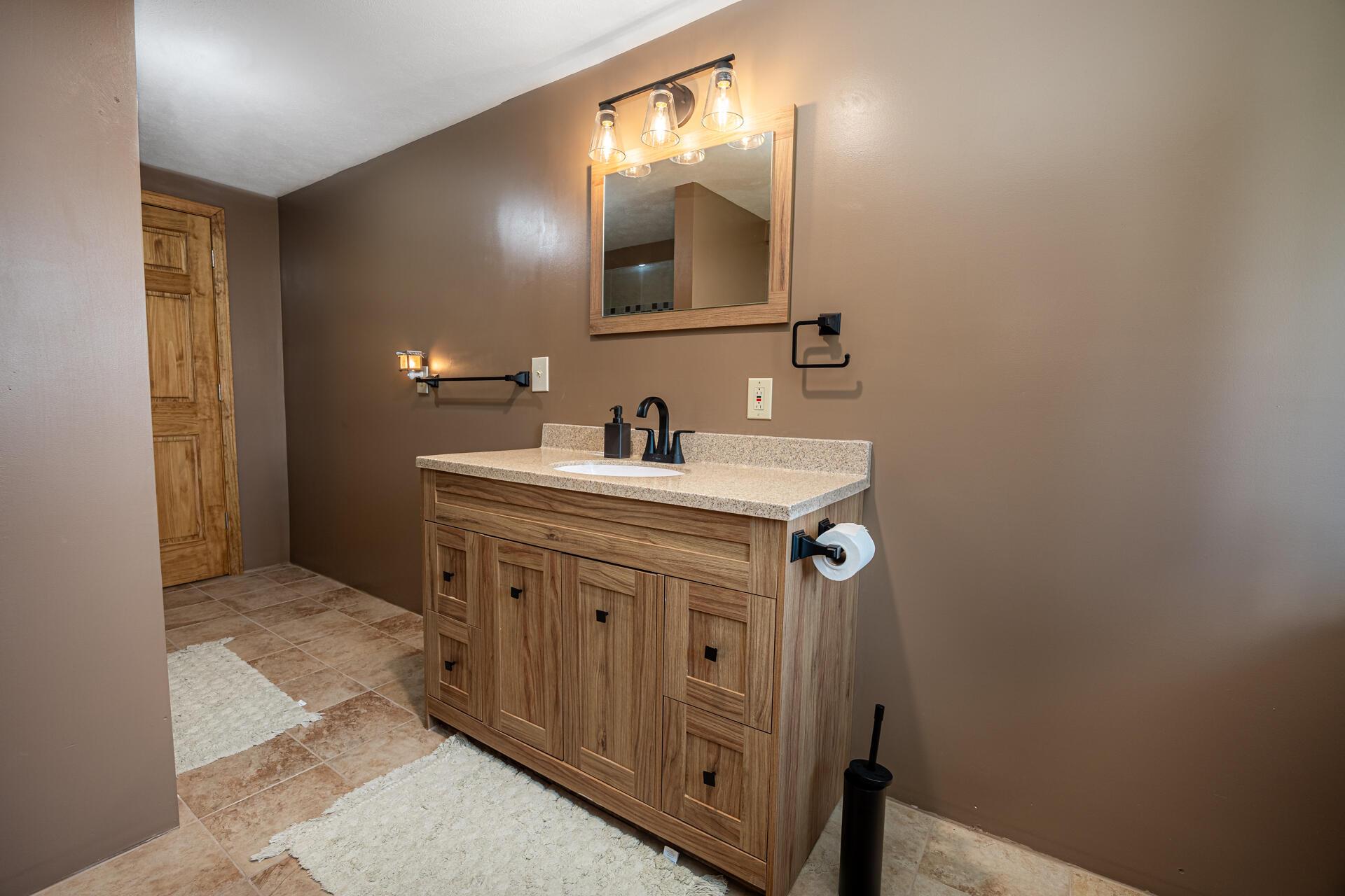 15713 State Route 16 Property Photo 18