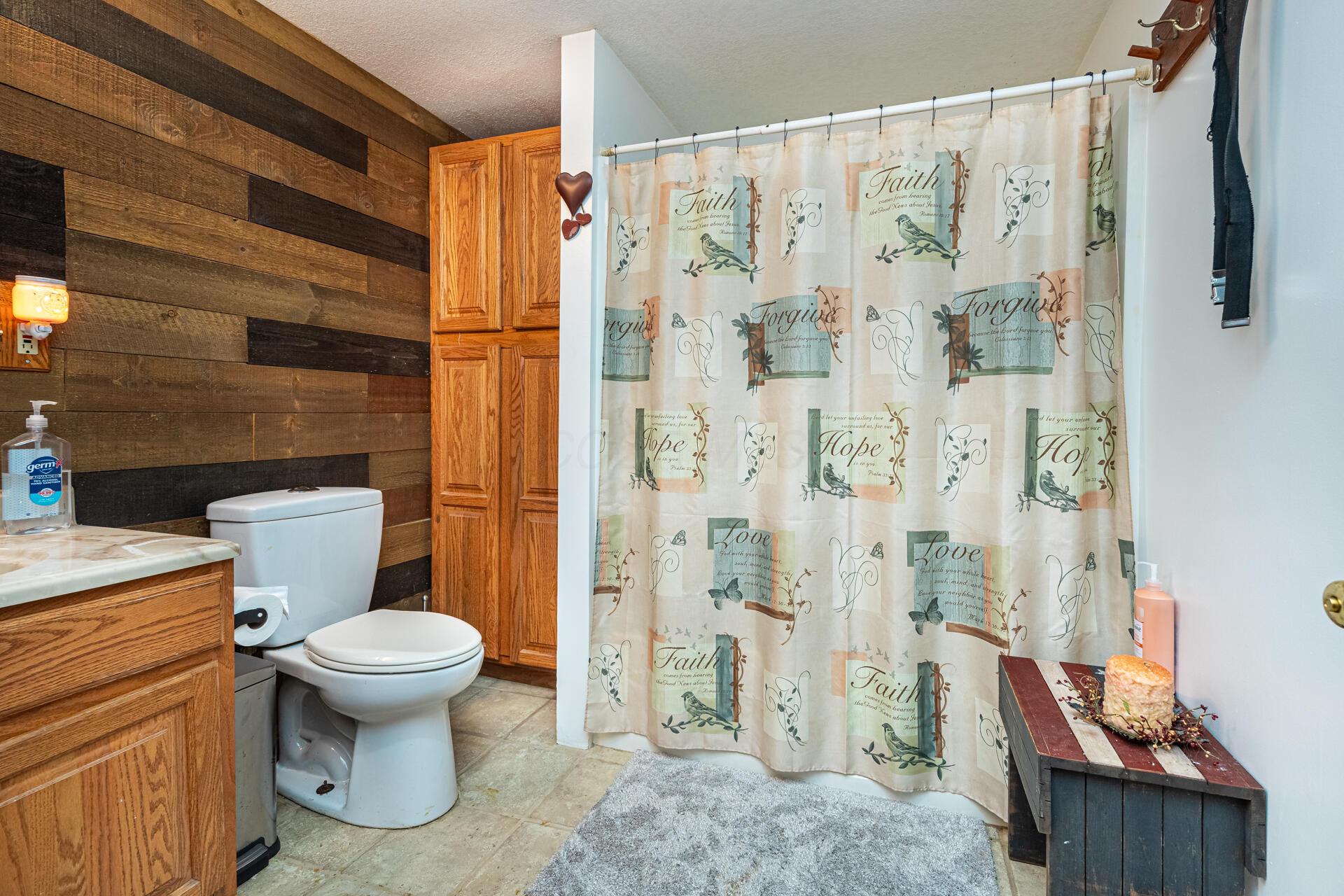 15713 State Route 16 Property Photo 20