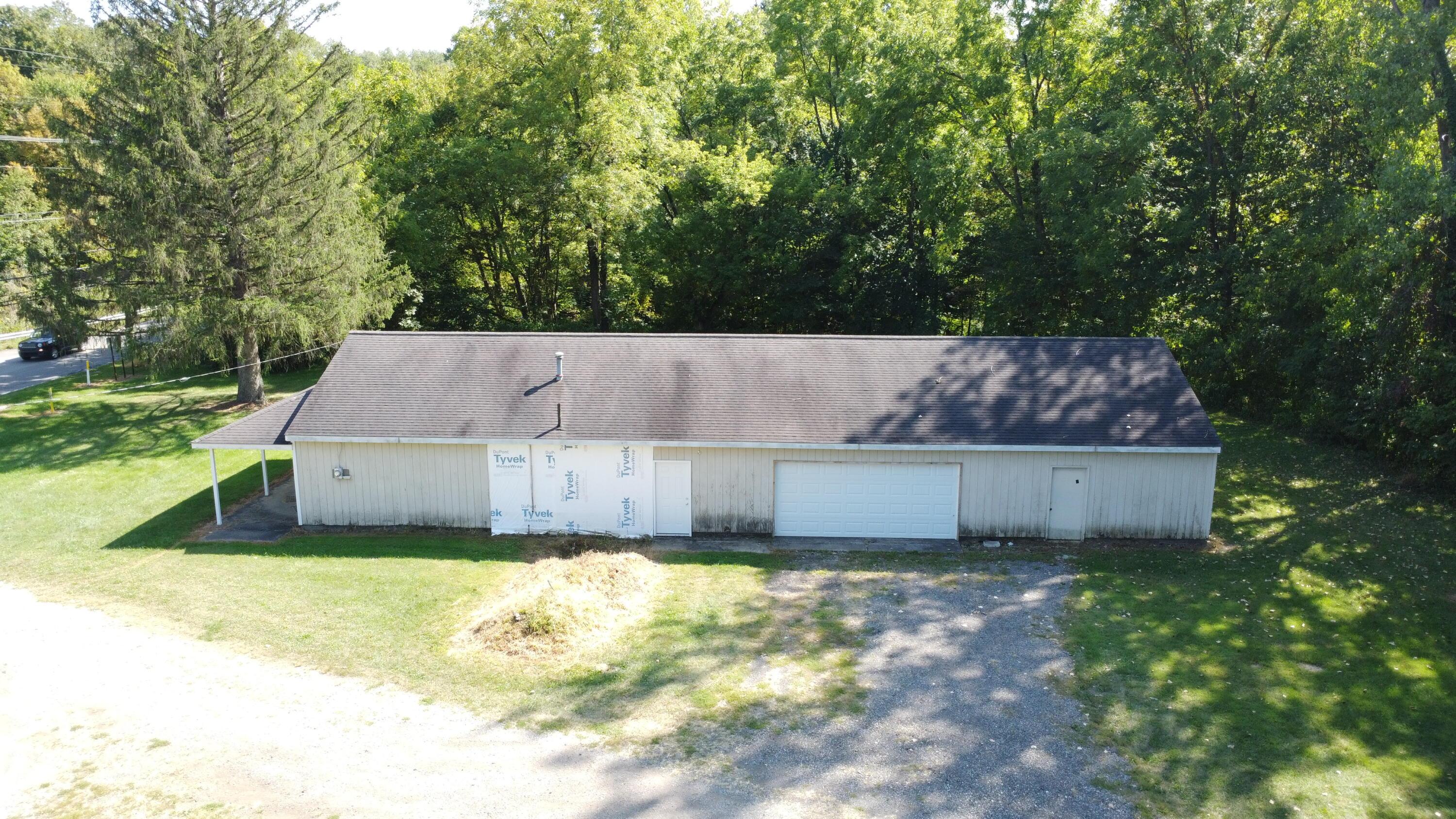 1744 S Main Street Property Photo 12