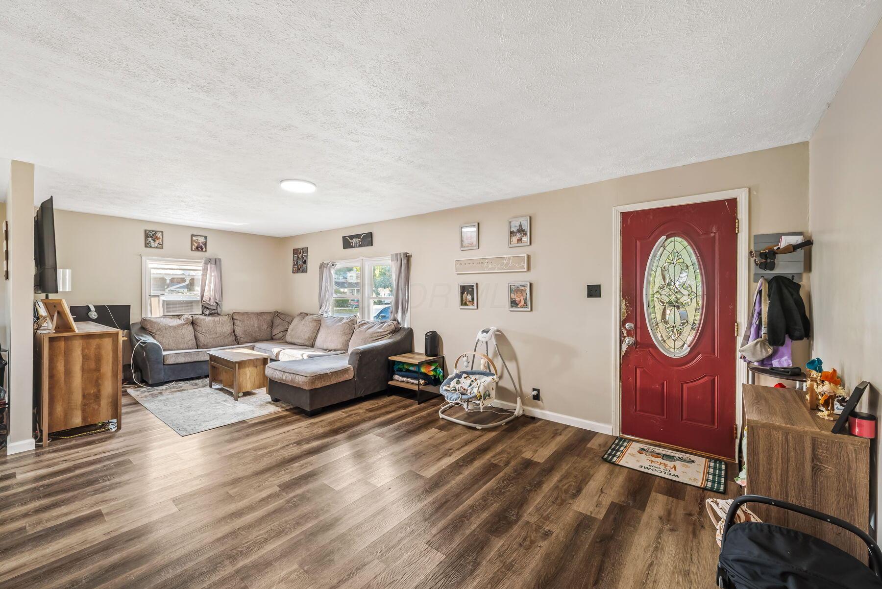 921 Adams Street Property Photo 9