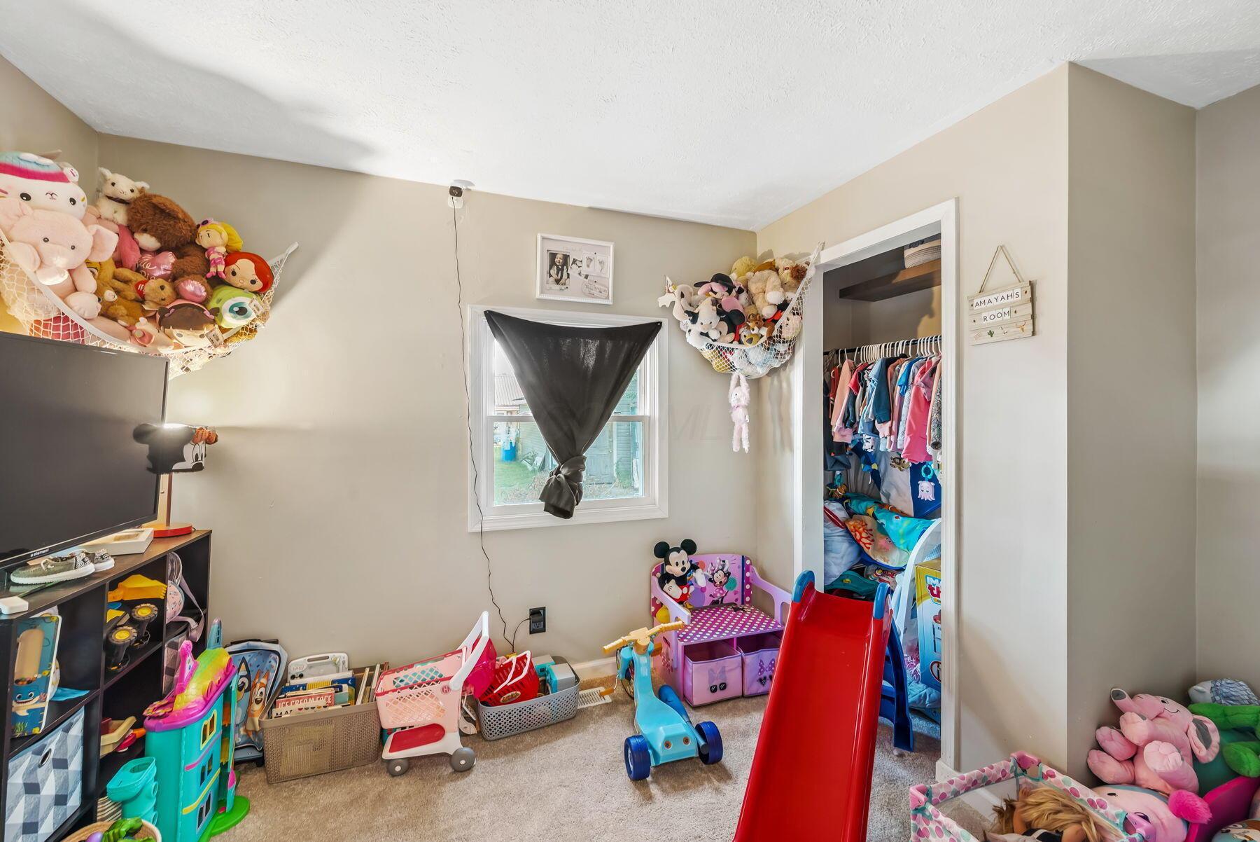 921 Adams Street Property Photo 17