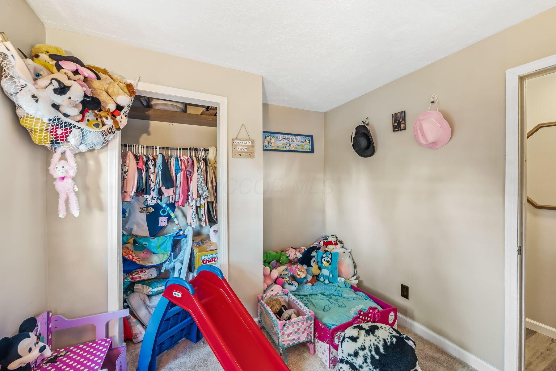 921 Adams Street Property Photo 18