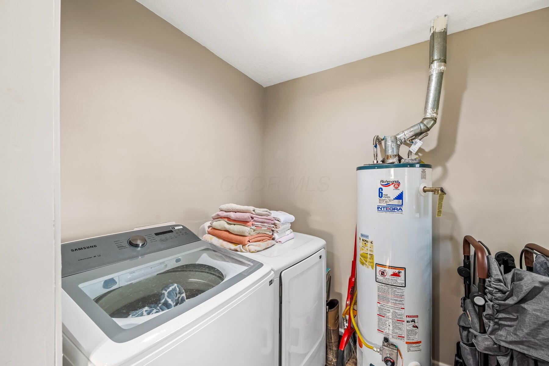 921 Adams Street Property Photo 21