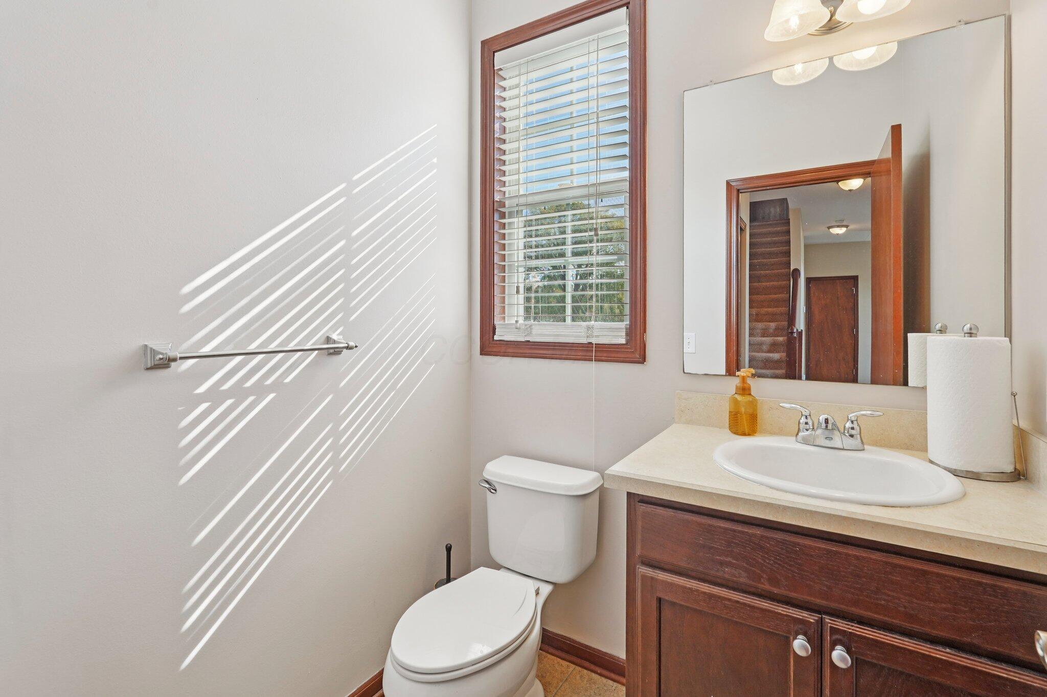 101 Stirling Way Property Photo 20