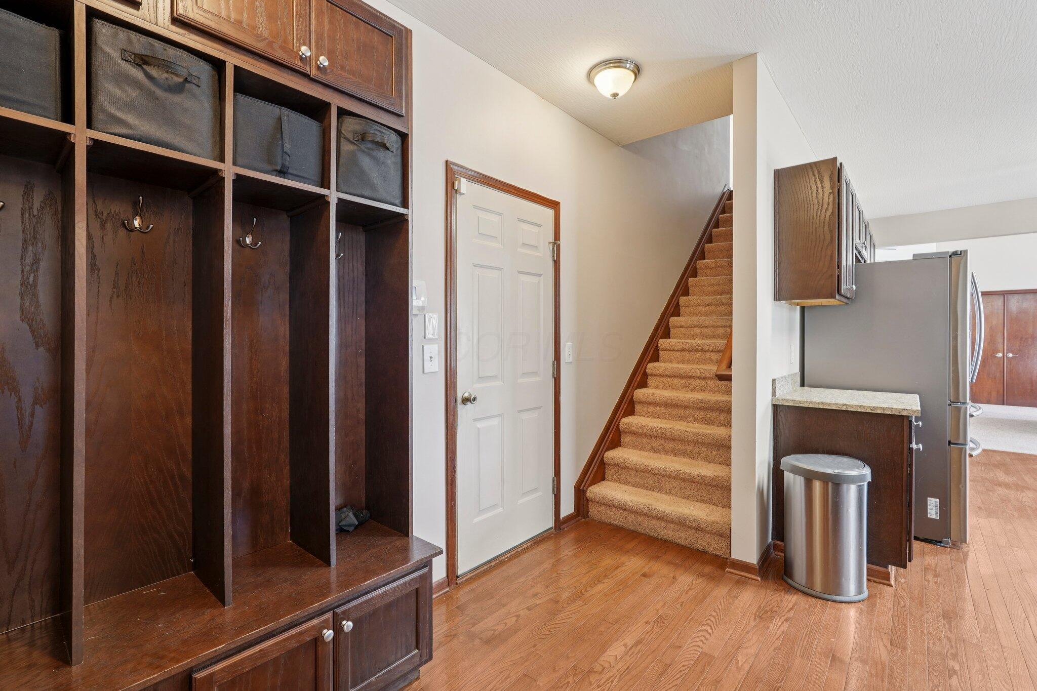 101 Stirling Way Property Photo 25