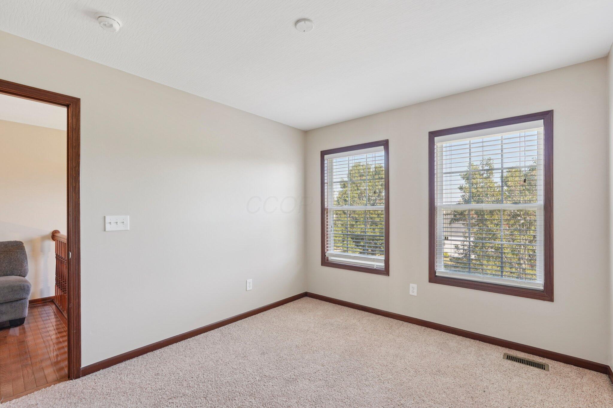 101 Stirling Way Property Photo 50