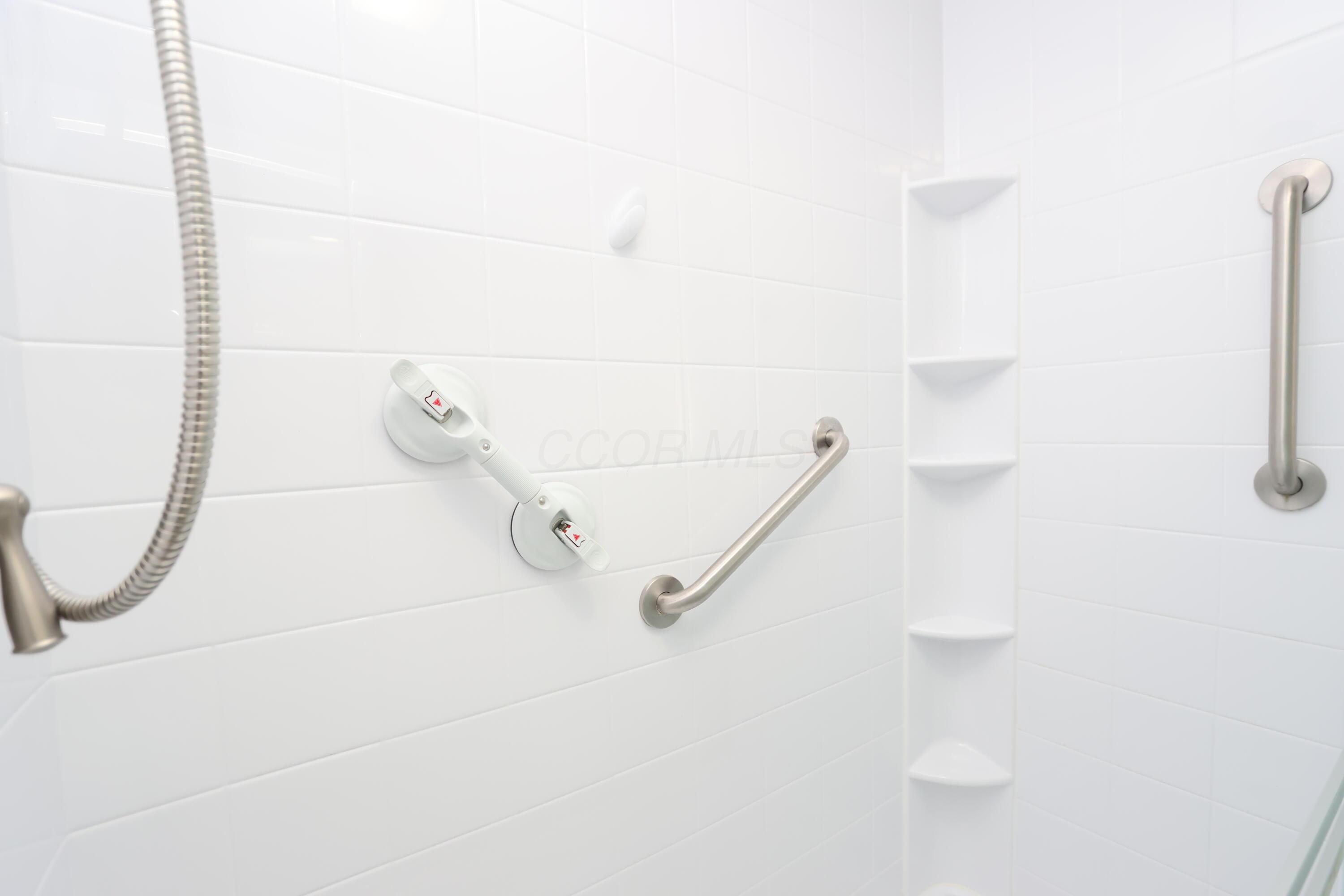 903 Mayflower Avenue Property Photo 16