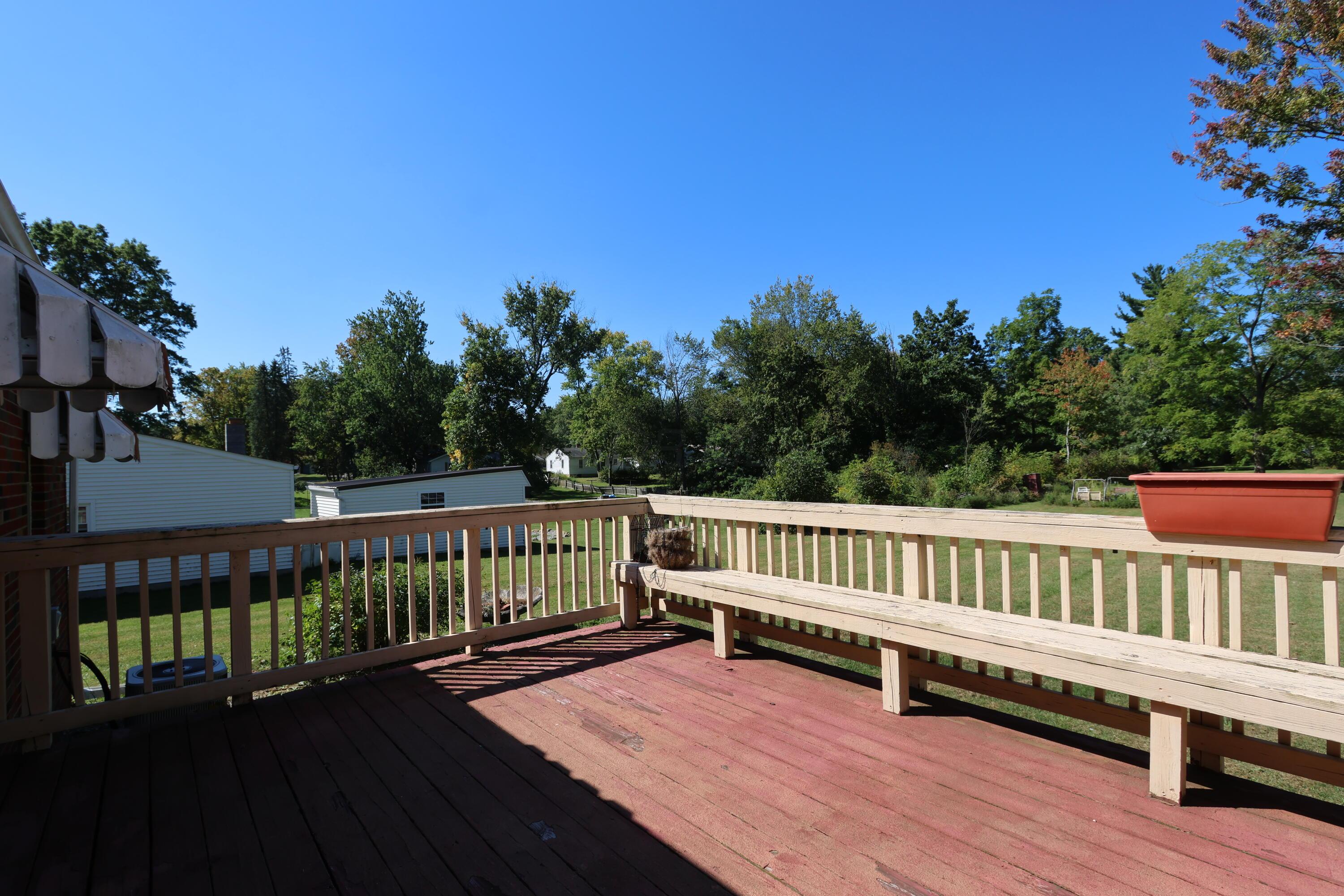 903 Mayflower Avenue Property Photo 21