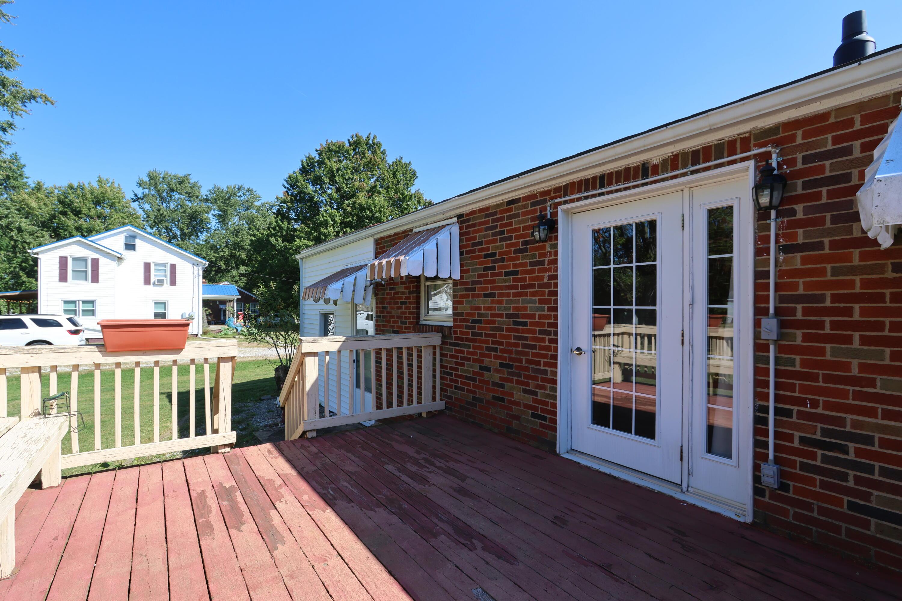 903 Mayflower Avenue Property Photo 22